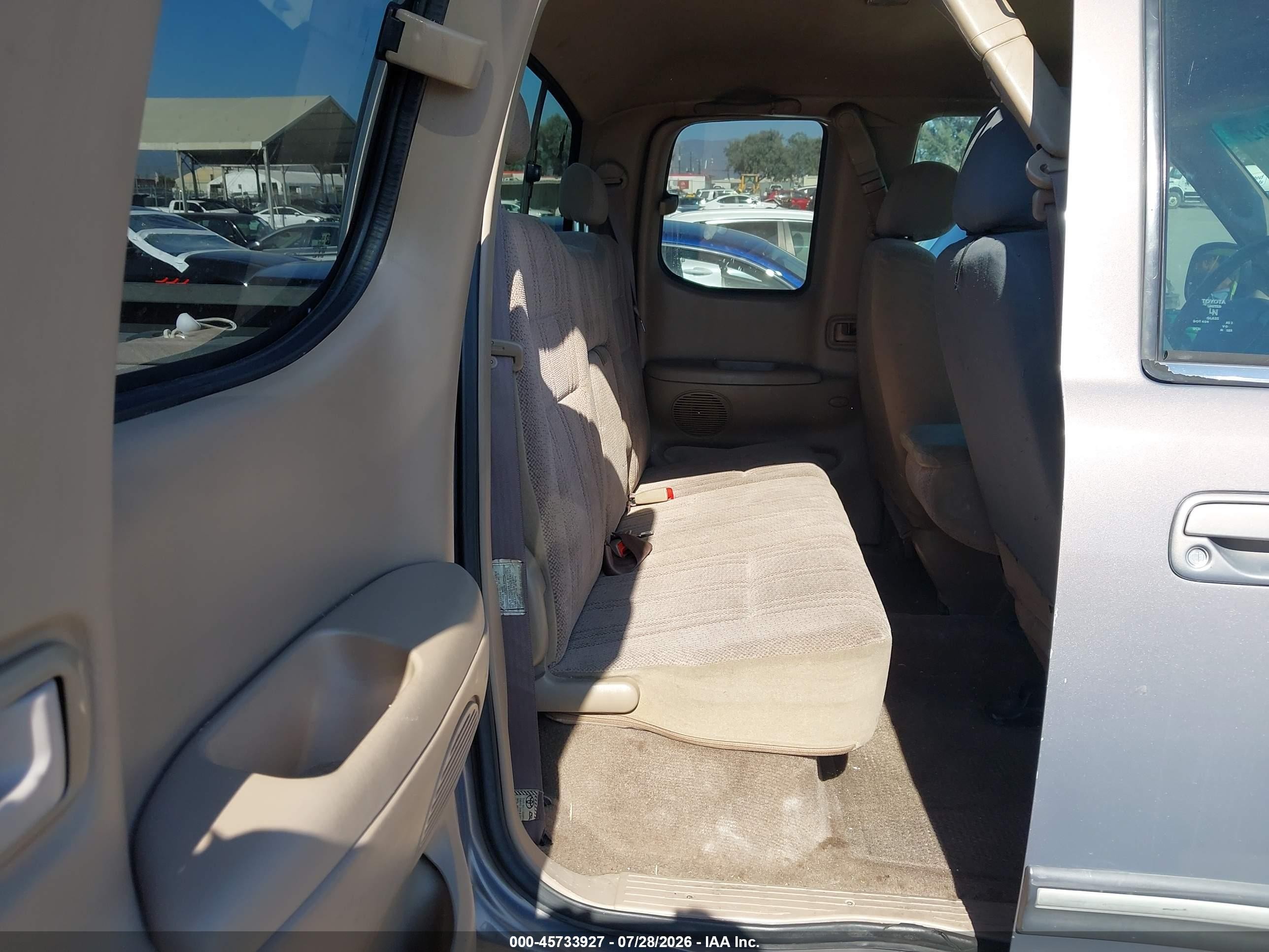 2001 Toyota Tundra Sr5 V8 Gray vin: 5TBBT44151S178150