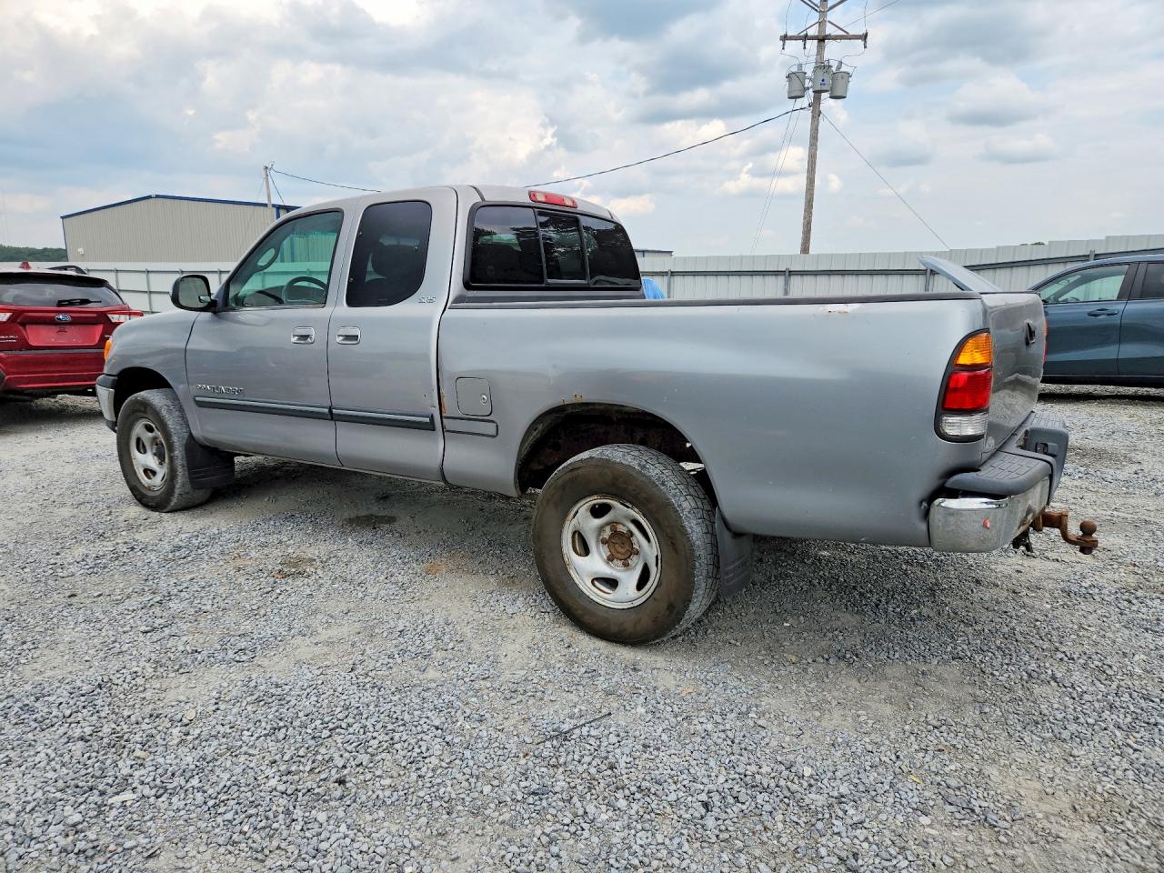 2001 Toyota Tundra Sr5 Серебряный vin: 5TBBT44151S210434