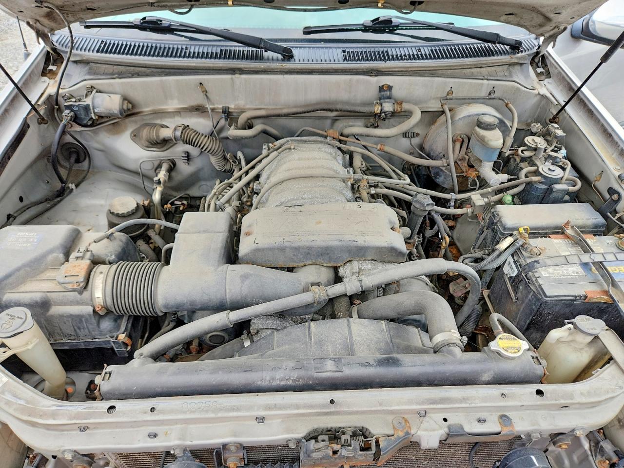 2001 Toyota Tundra Sr5 Серебряный vin: 5TBBT44151S210434