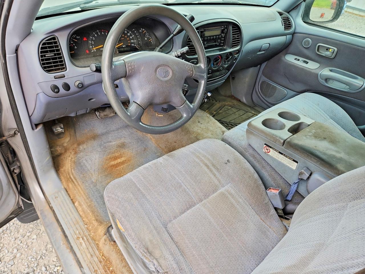 2001 Toyota Tundra Sr5 Серебряный vin: 5TBBT44151S210434