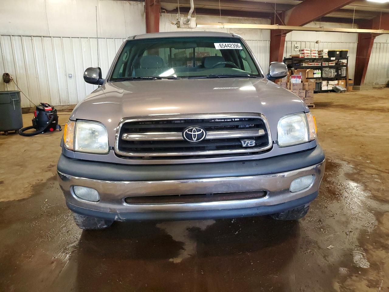 2002 Toyota Tundra Sr5 V8 Gray vin: 5TBBT44152S260350
