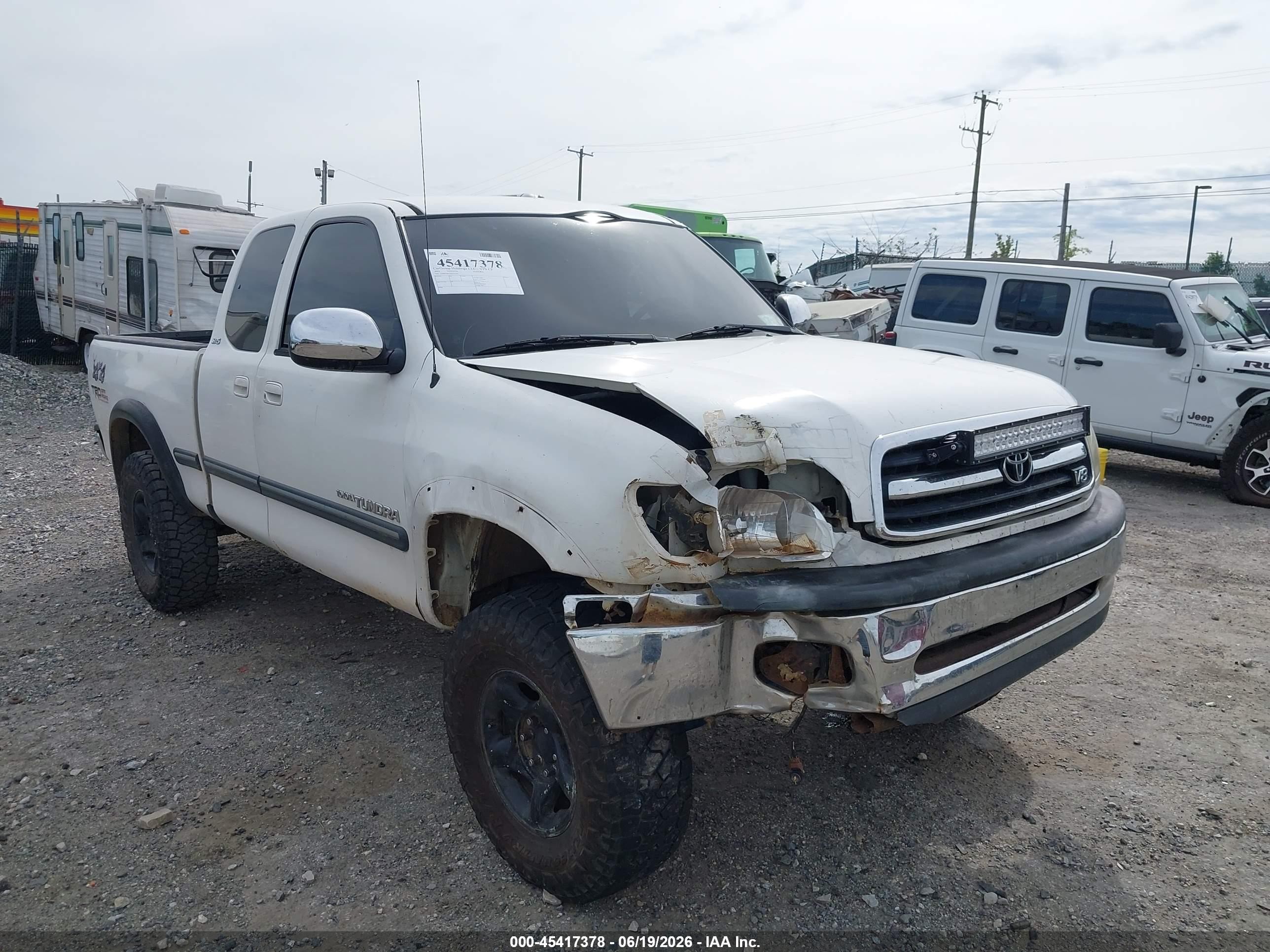 2002 Toyota Tundra Sr5 V8 Белый vin: 5TBBT44152S331126