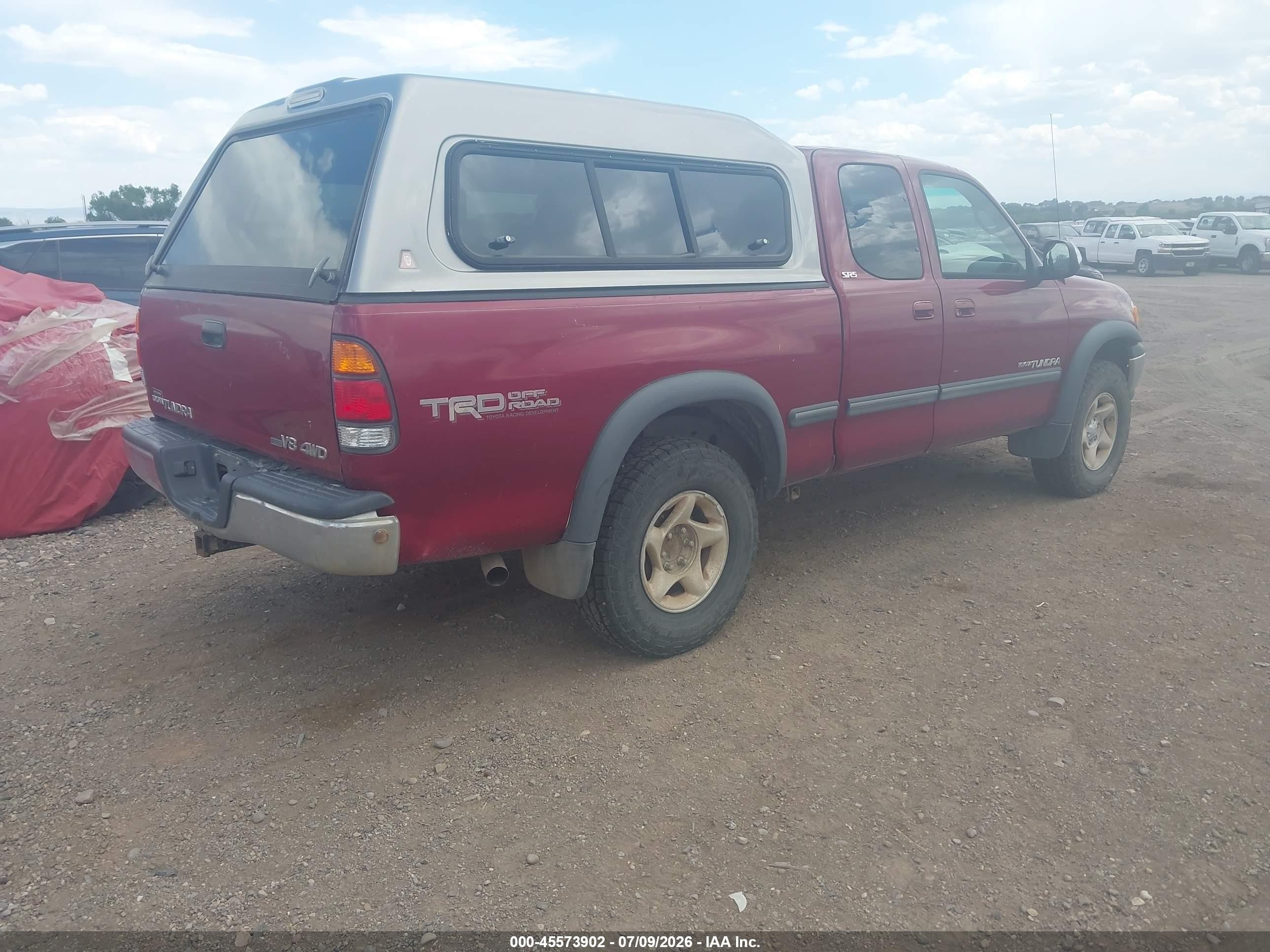 2001 Toyota Tundra Sr5 V8 Red vin: 5TBBT44161S170610