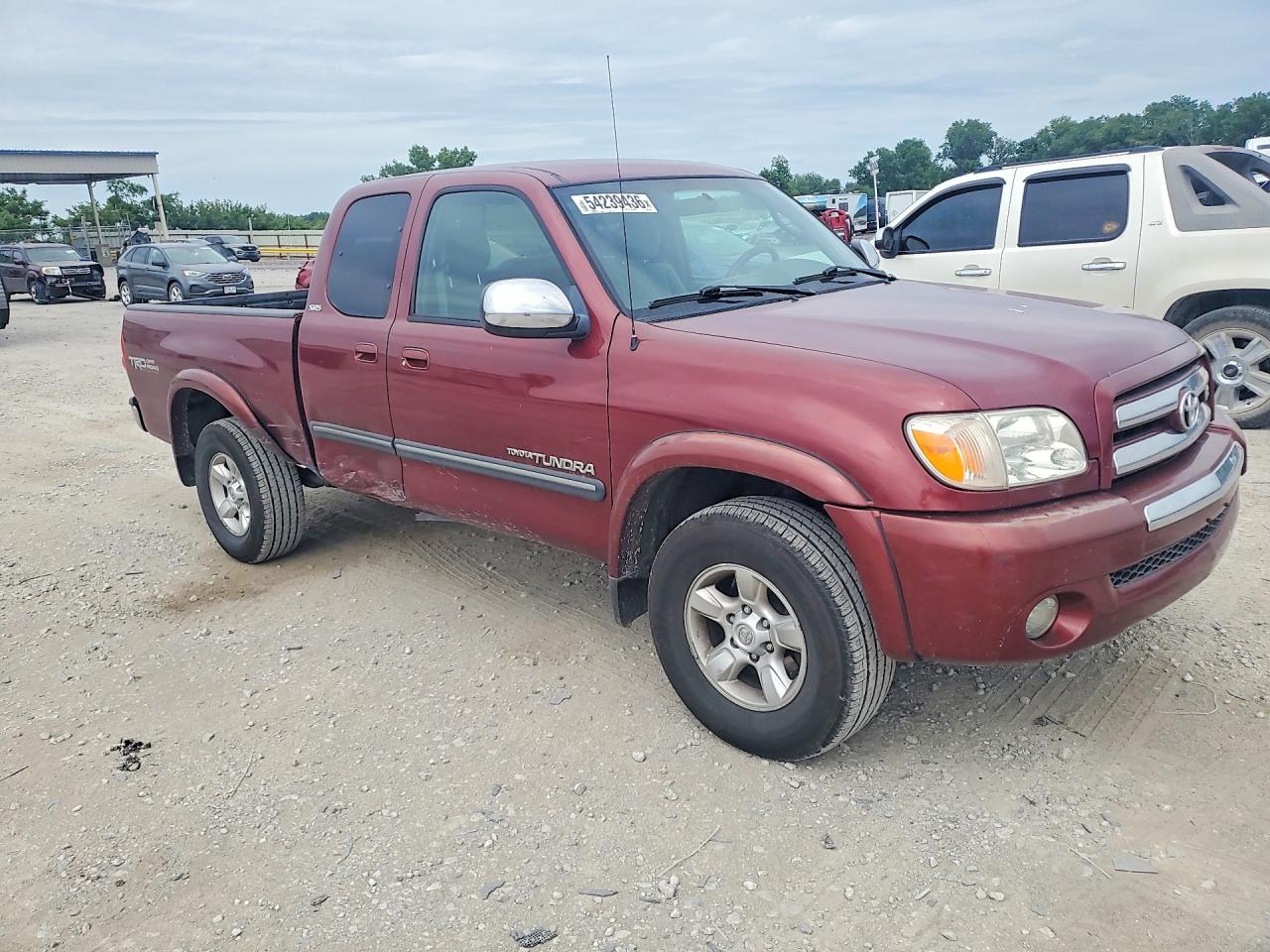 2006 Toyota Tundra Access Cab Sr5 Red vin: 5TBBT44166S485124