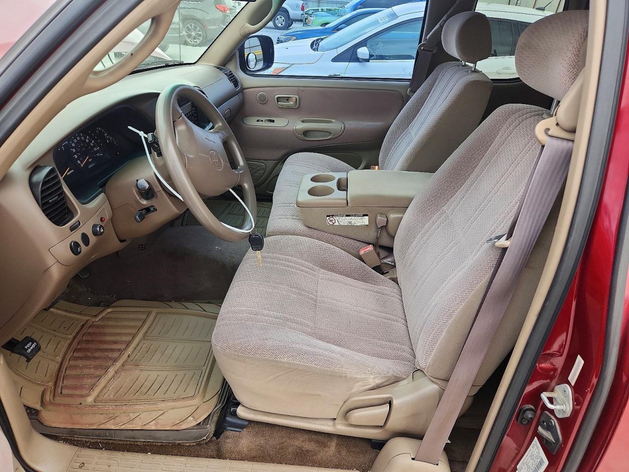 2000 Toyota Tundra Sr5 Red vin: 5TBBT4416YS090752