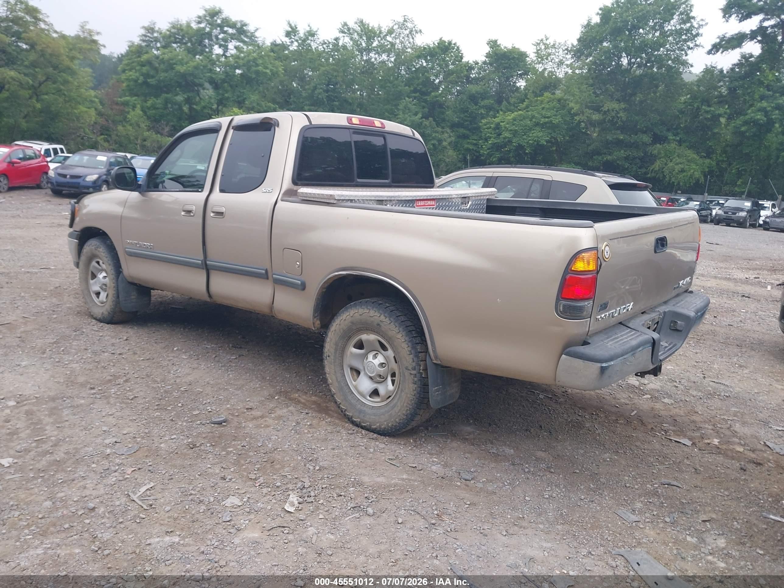 2002 Toyota Tundra Sr5 V8 Beige vin: 5TBBT44172S296315