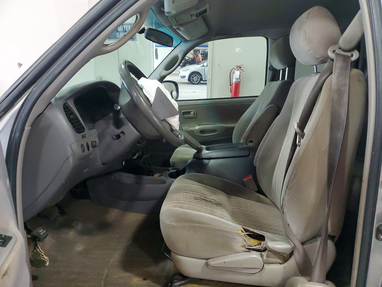 2005 Toyota Tundra Access Cab Sr5 Gray vin: 5TBBT44175S462871