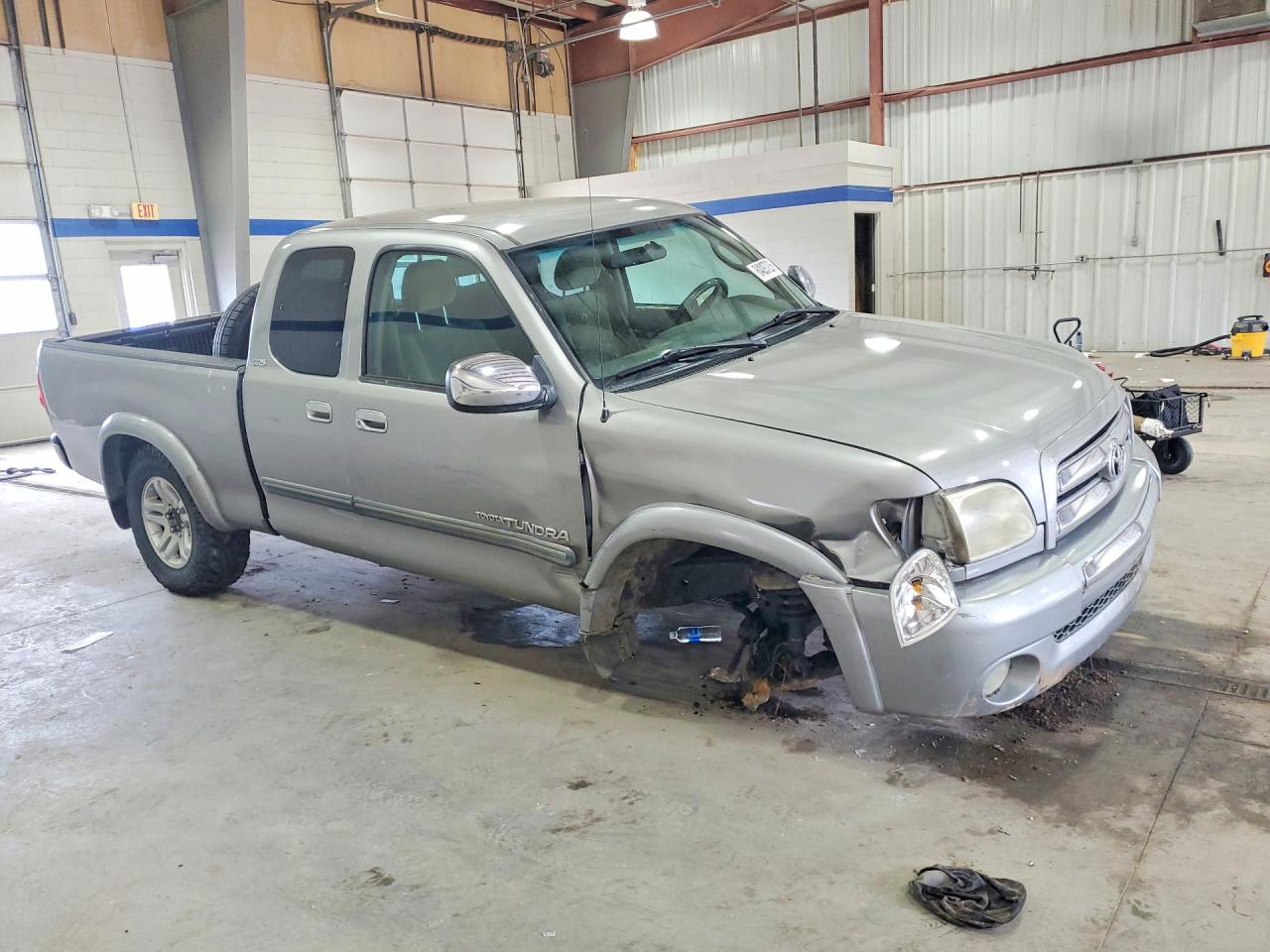 2005 Toyota Tundra Access Cab Sr5 Gray vin: 5TBBT44175S462871