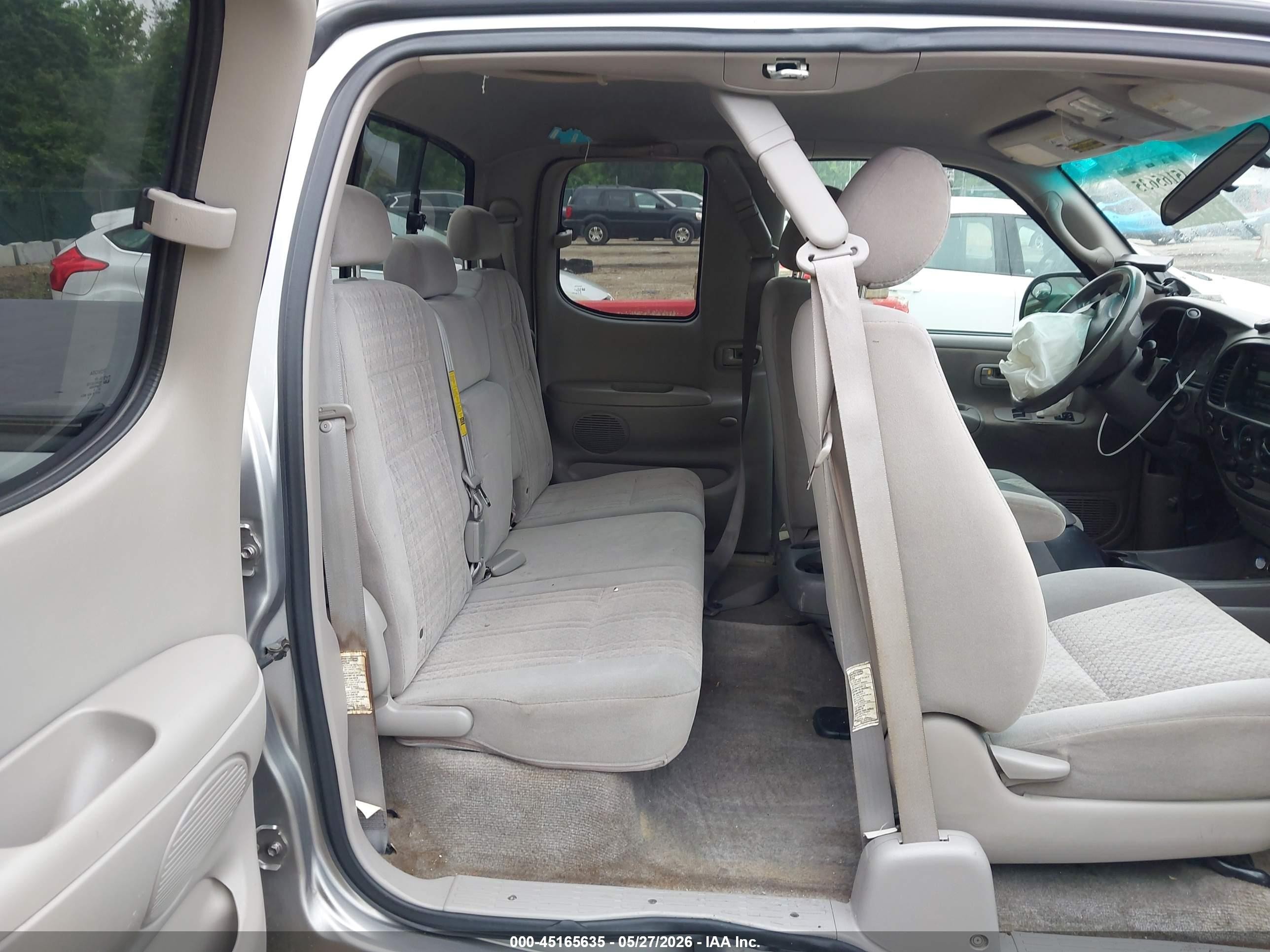 2005 Toyota Tundra Sr5 V8 Gray vin: 5TBBT44175S471019