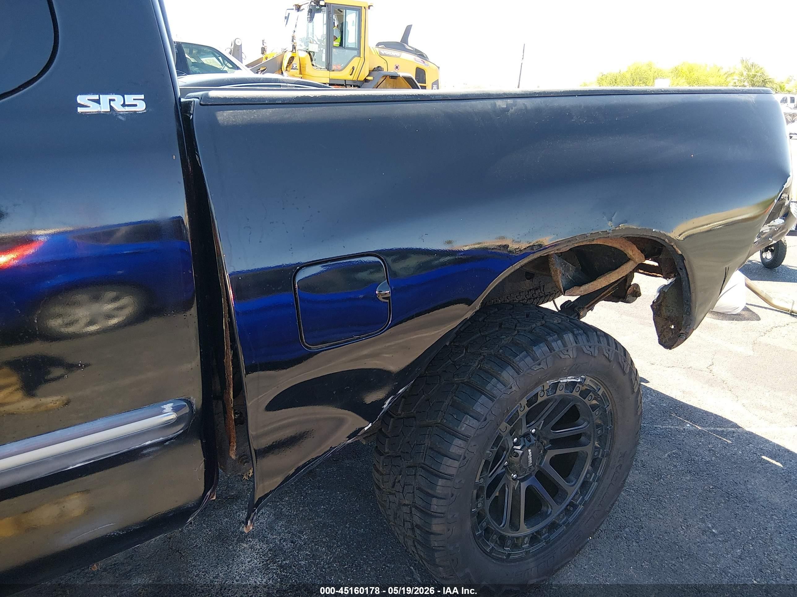 2006 Toyota Tundra Sr5 V8 Черный vin: 5TBBT44176S486153