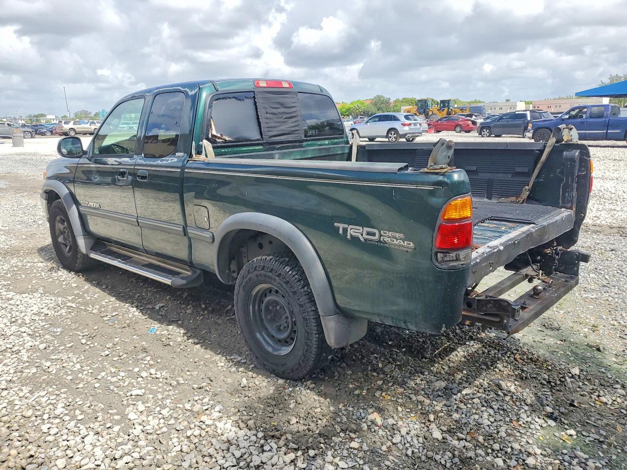 2001 Toyota Tundra Sr5 Green vin: 5TBBT44181S150780