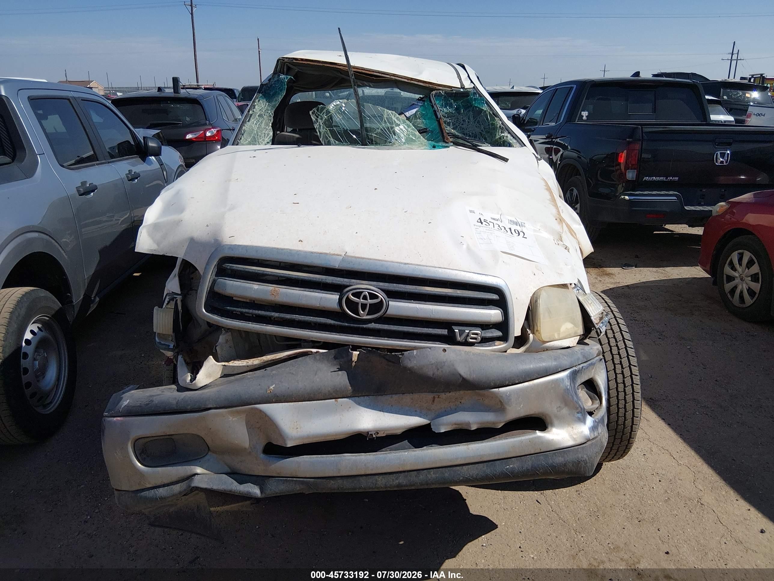 2002 Toyota Tundra Sr5 V8 Белый vin: 5TBBT44182S281970