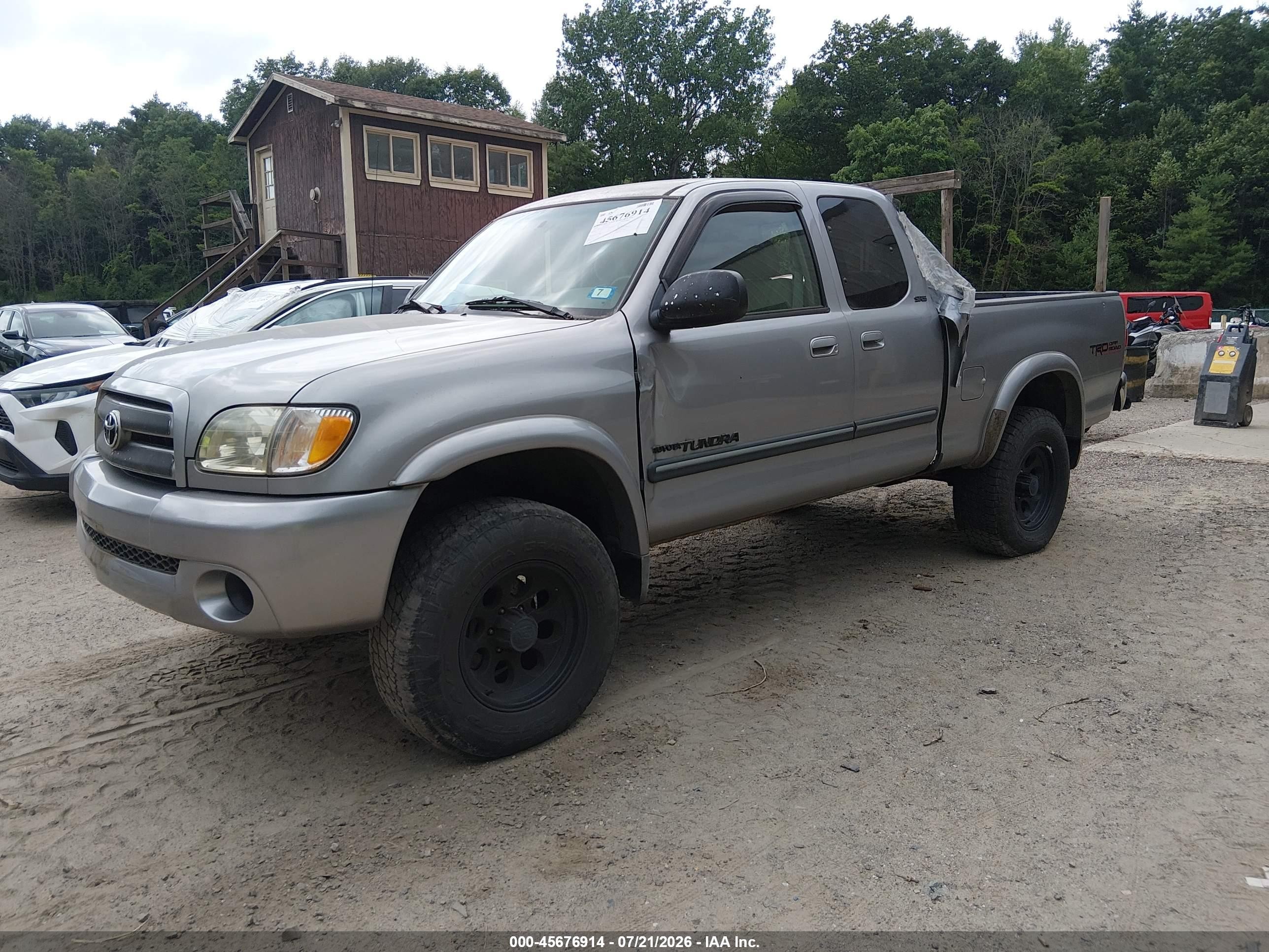 2003 Toyota Tundra Sr5 V8 Silver vin: 5TBBT44183S370343