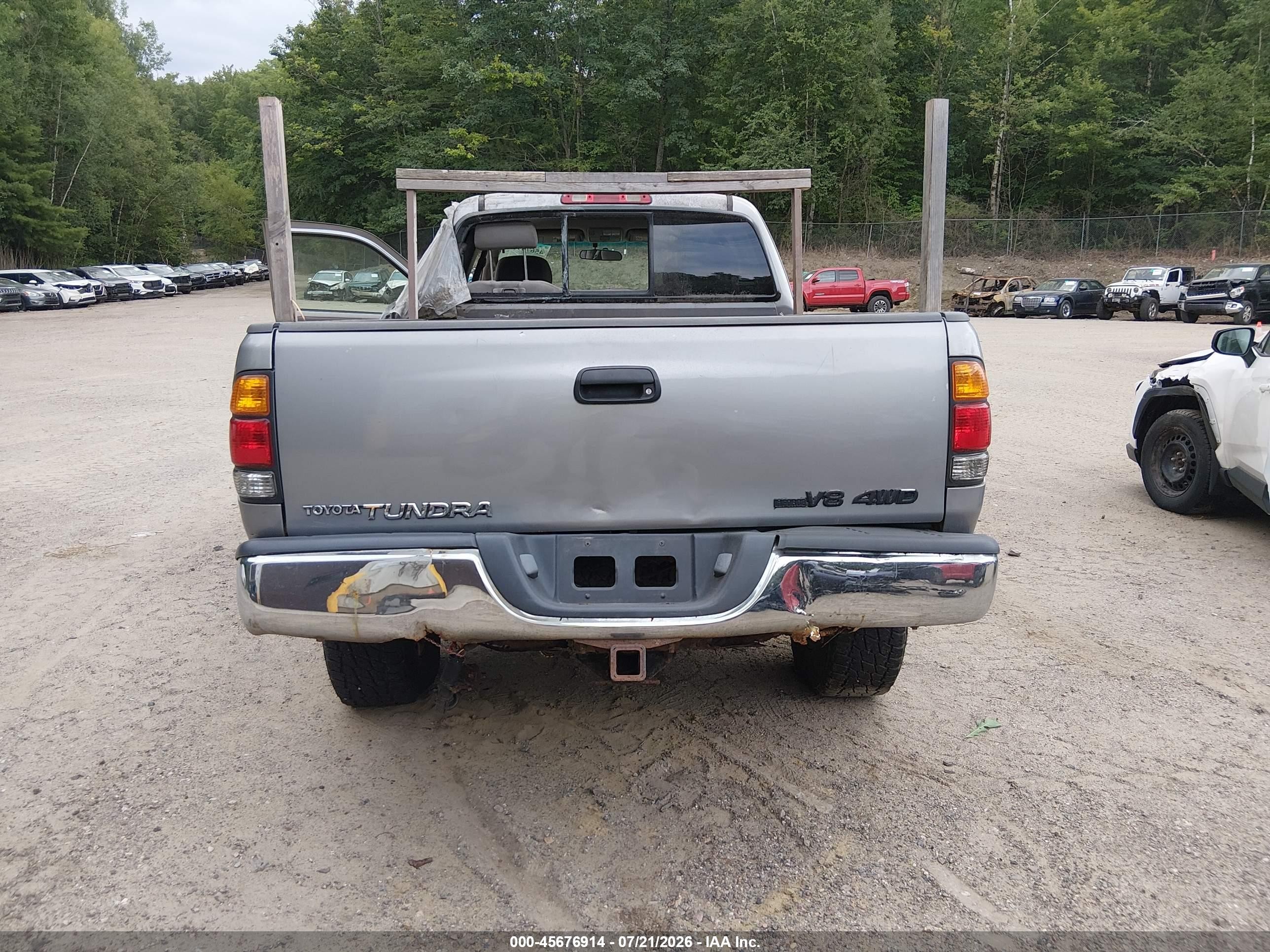 2003 Toyota Tundra Sr5 V8 Silver vin: 5TBBT44183S370343