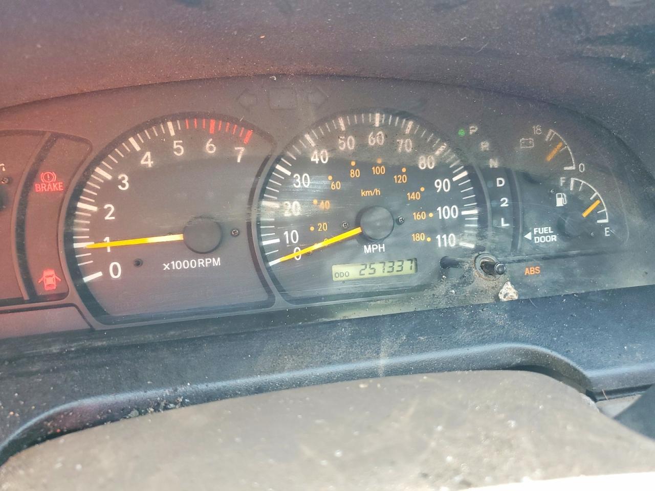 2003 Toyota Tundra Access Cab Sr5 White vin: 5TBBT44183S370729