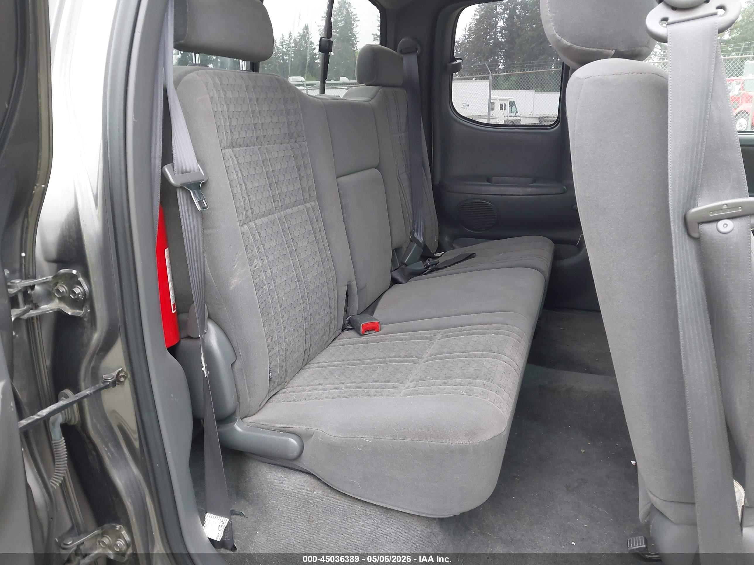 2003 Toyota Tundra Sr5 V8 Gray vin: 5TBBT44183S389975