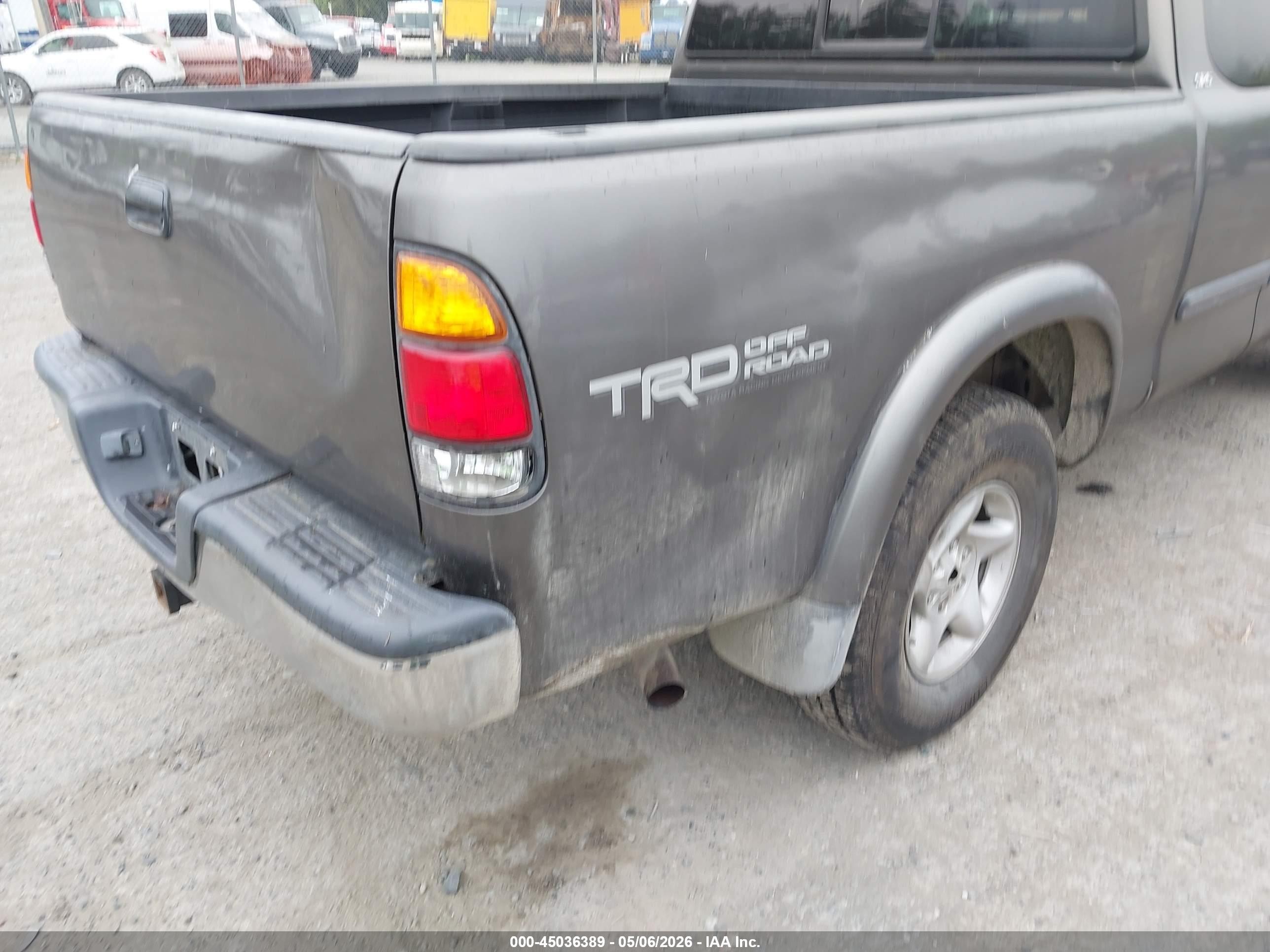 2003 Toyota Tundra Sr5 V8 Gray vin: 5TBBT44183S389975