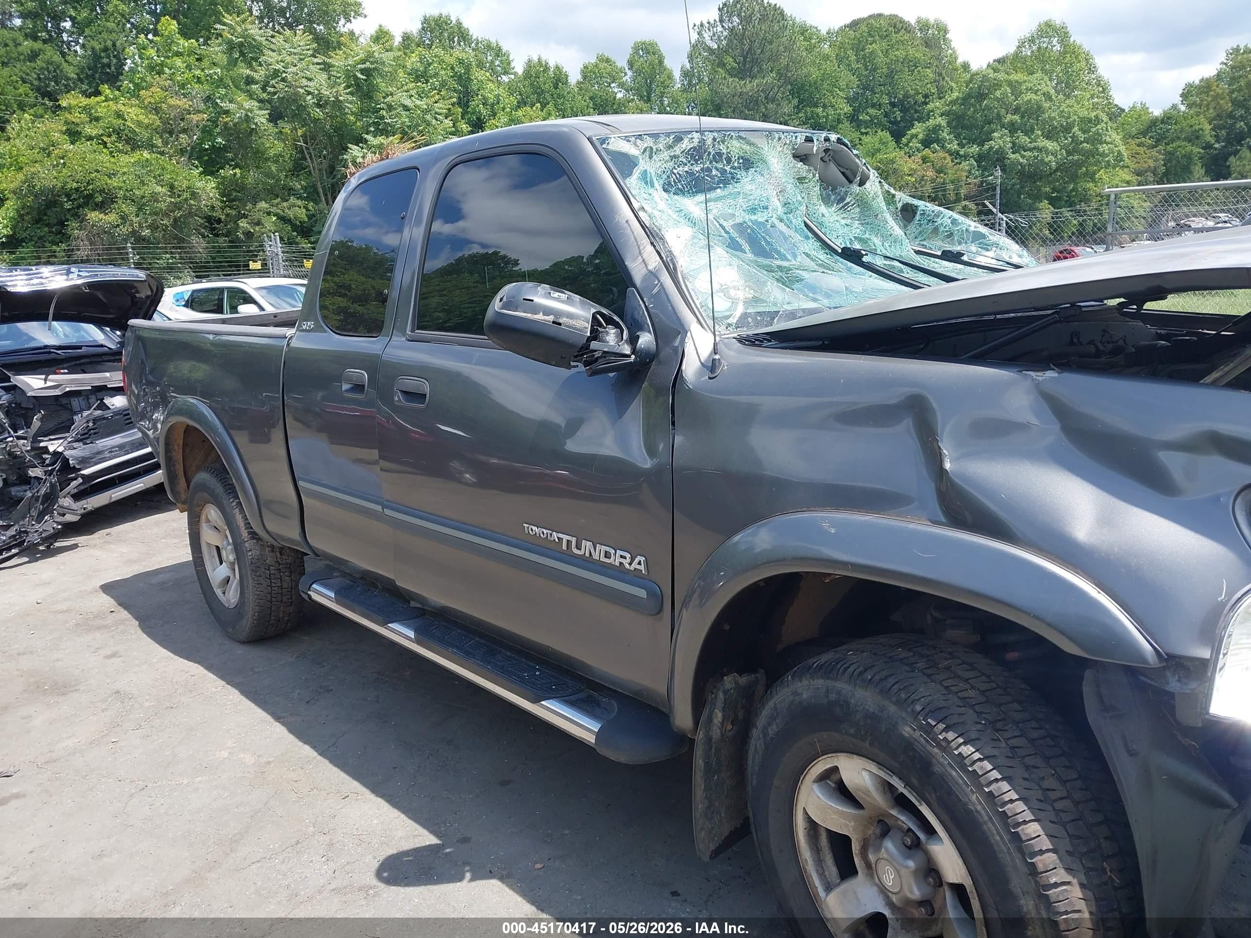 2003 Toyota Tundra Sr5 V8 Серый vin: 5TBBT44183S434381