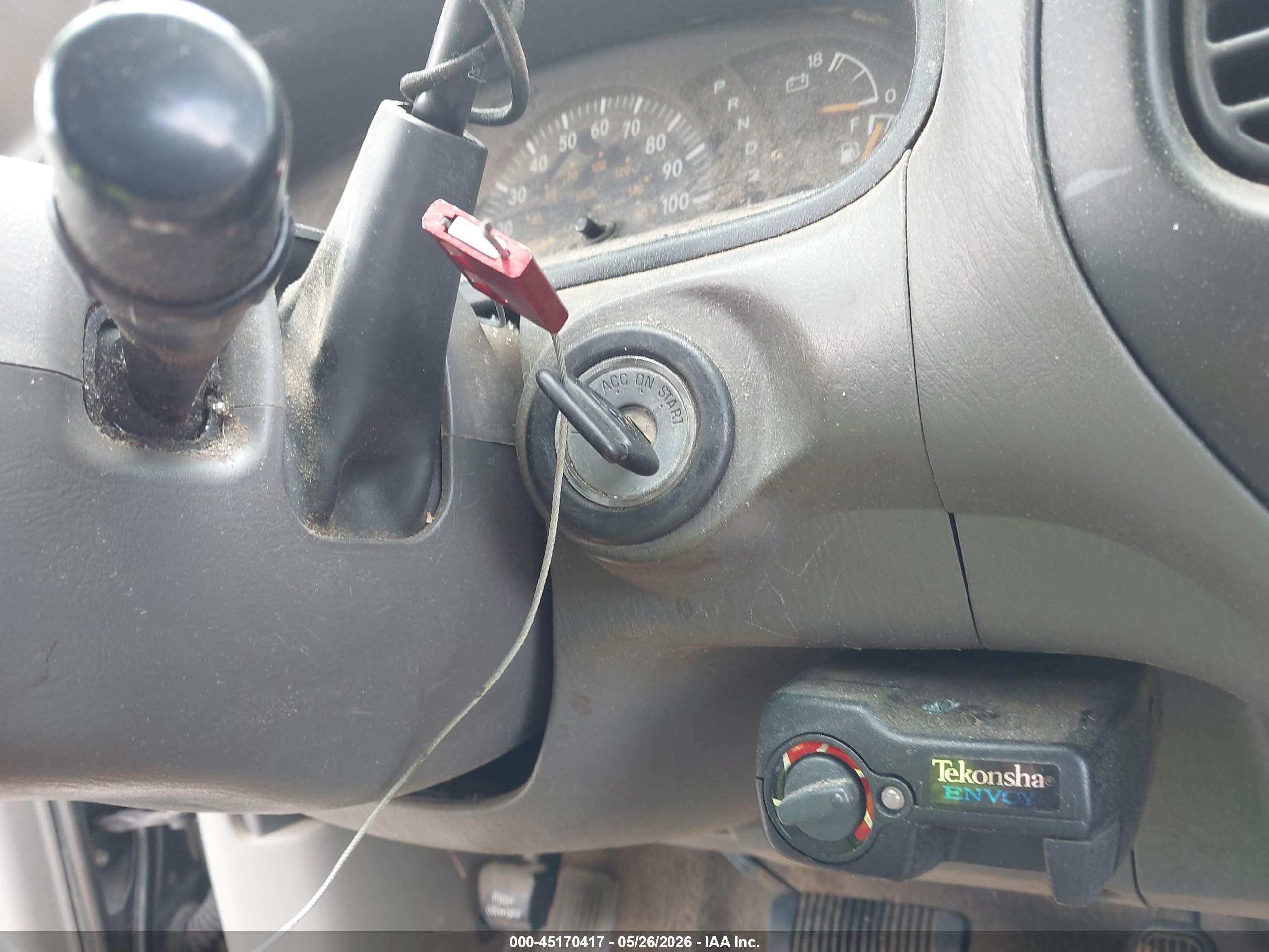 2003 Toyota Tundra Sr5 V8 Серый vin: 5TBBT44183S434381
