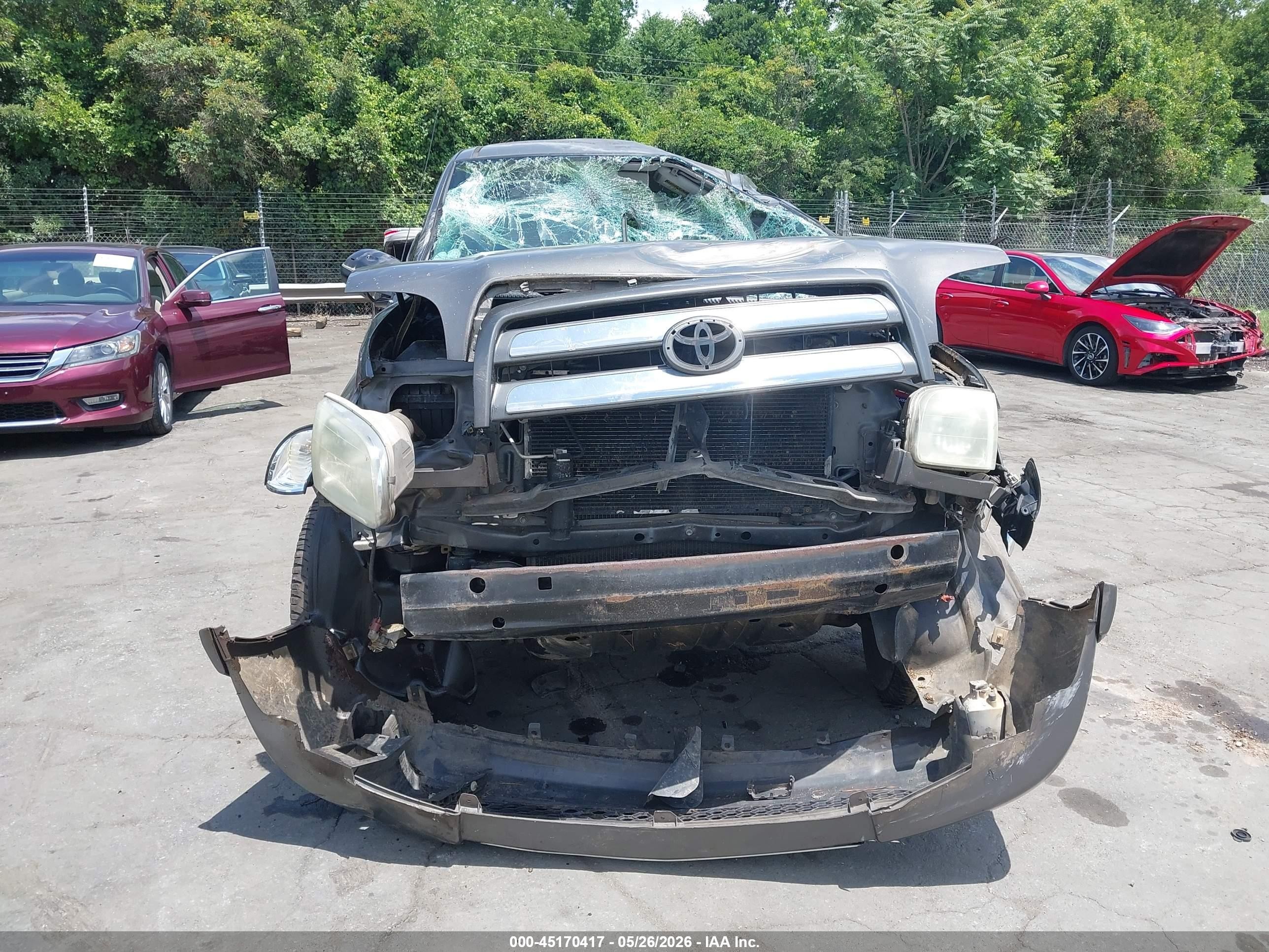 2003 Toyota Tundra Sr5 V8 Серый vin: 5TBBT44183S434381