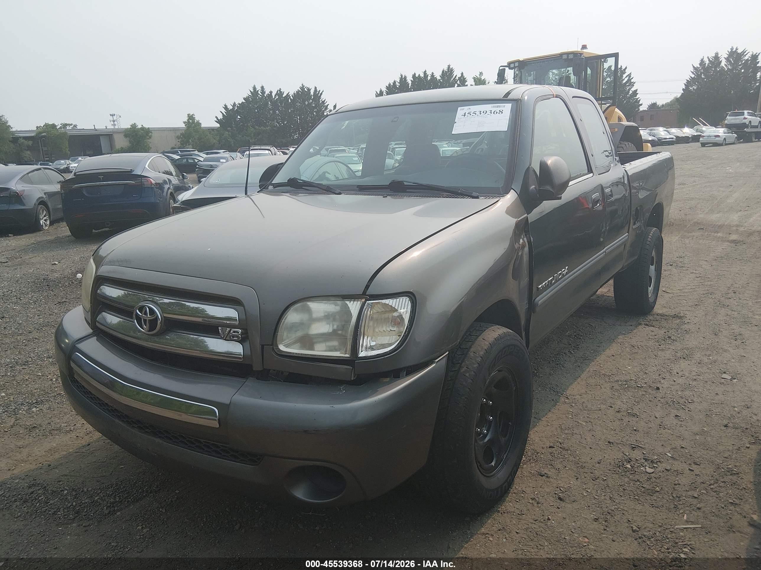 2003 Toyota Tundra Sr5 V8 Gray vin: 5TBBT44193S413653