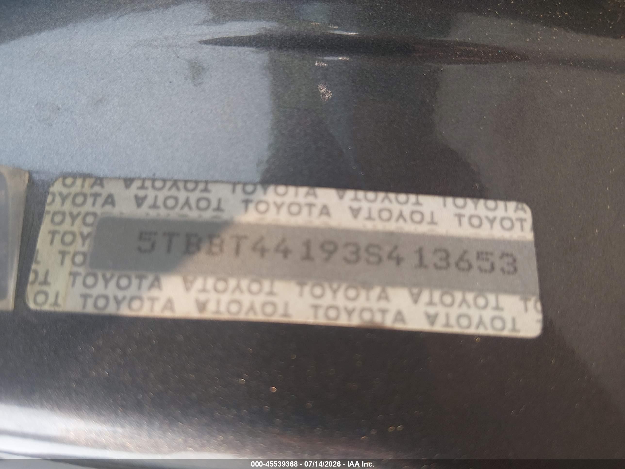2003 Toyota Tundra Sr5 V8 Gray vin: 5TBBT44193S413653