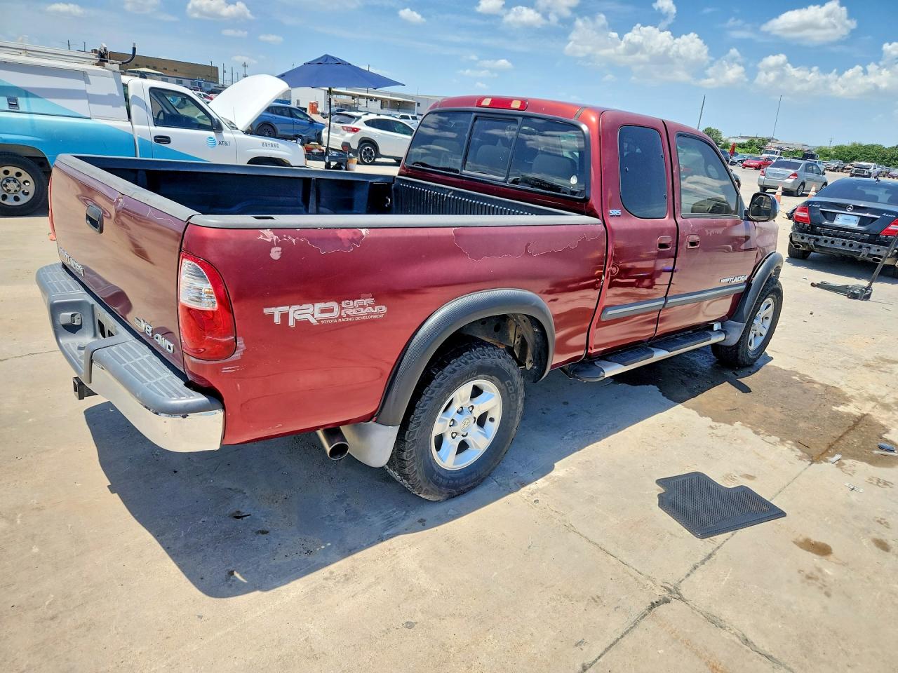 2005 Toyota Tundra Access Cab Sr5 Maroon vin: 5TBBT44195S458076