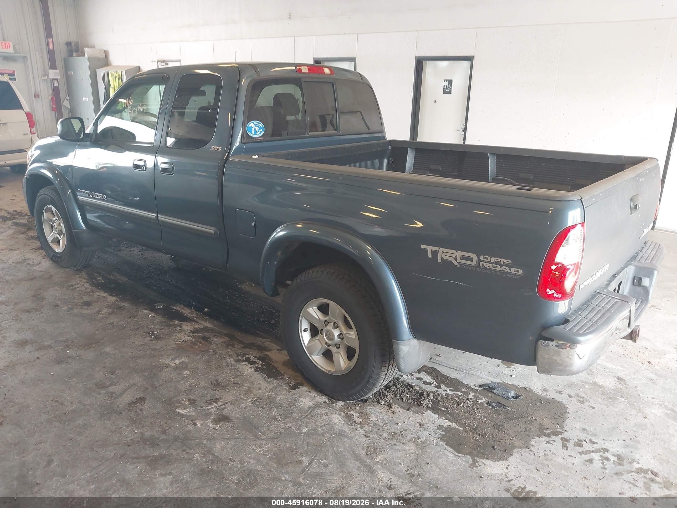 2005 Toyota Tundra Sr5 V8 Gray vin: 5TBBT44195S470499