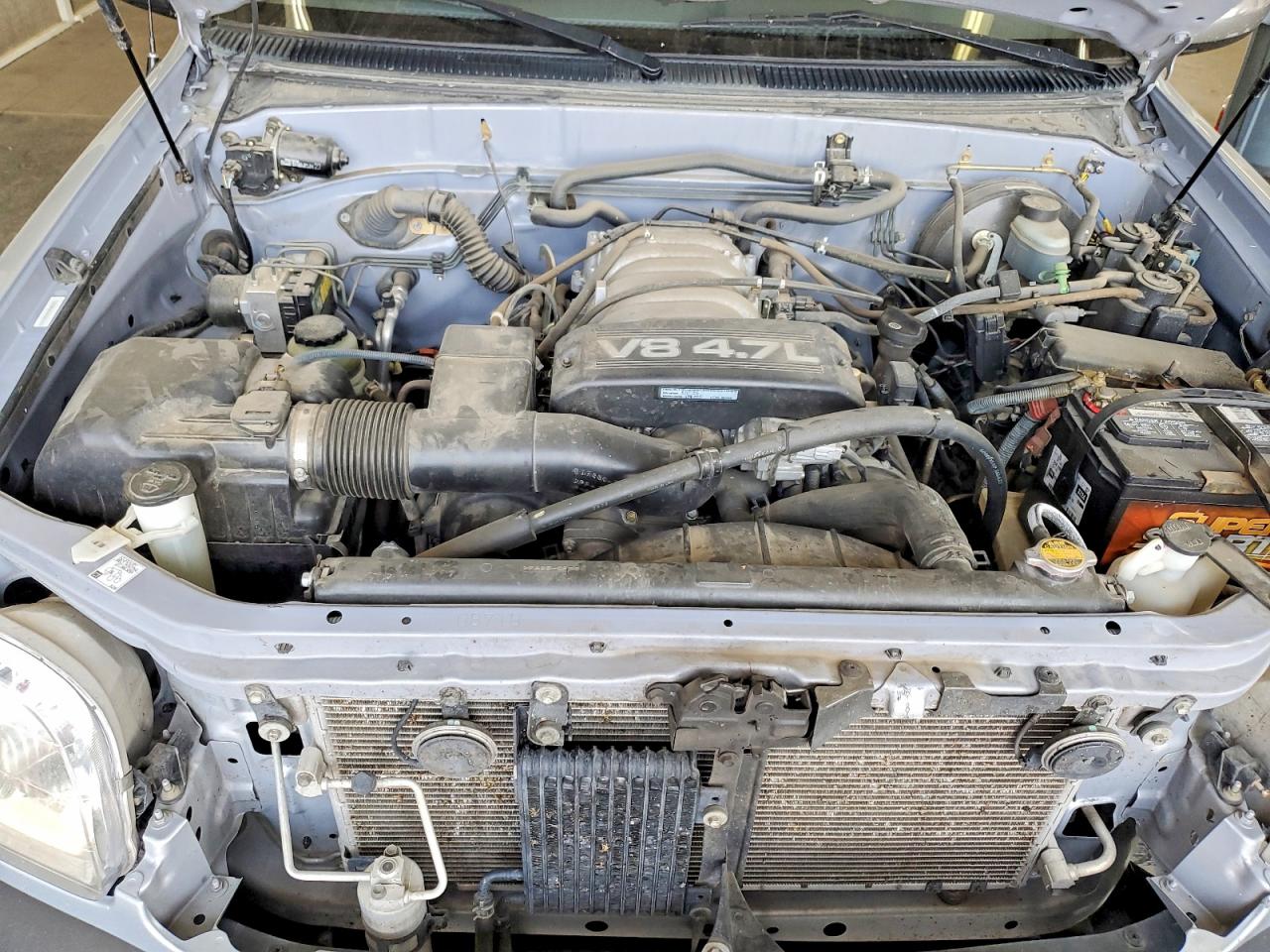 2000 Toyota Tundra Sr5 Silver vin: 5TBBT4419YS044686