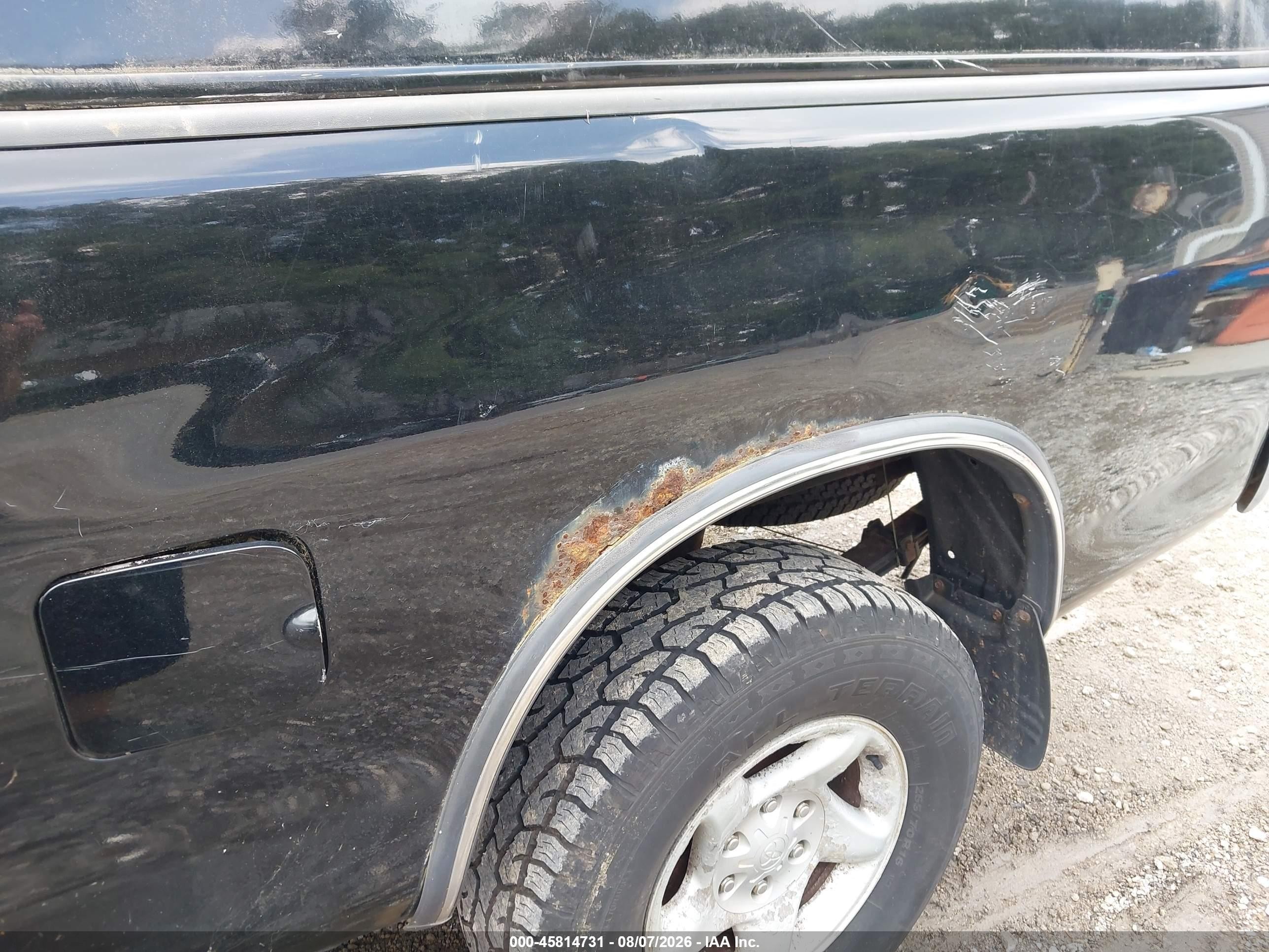 2003 Toyota Tundra Sr5 V8 Black vin: 5TBBT441X3S360753