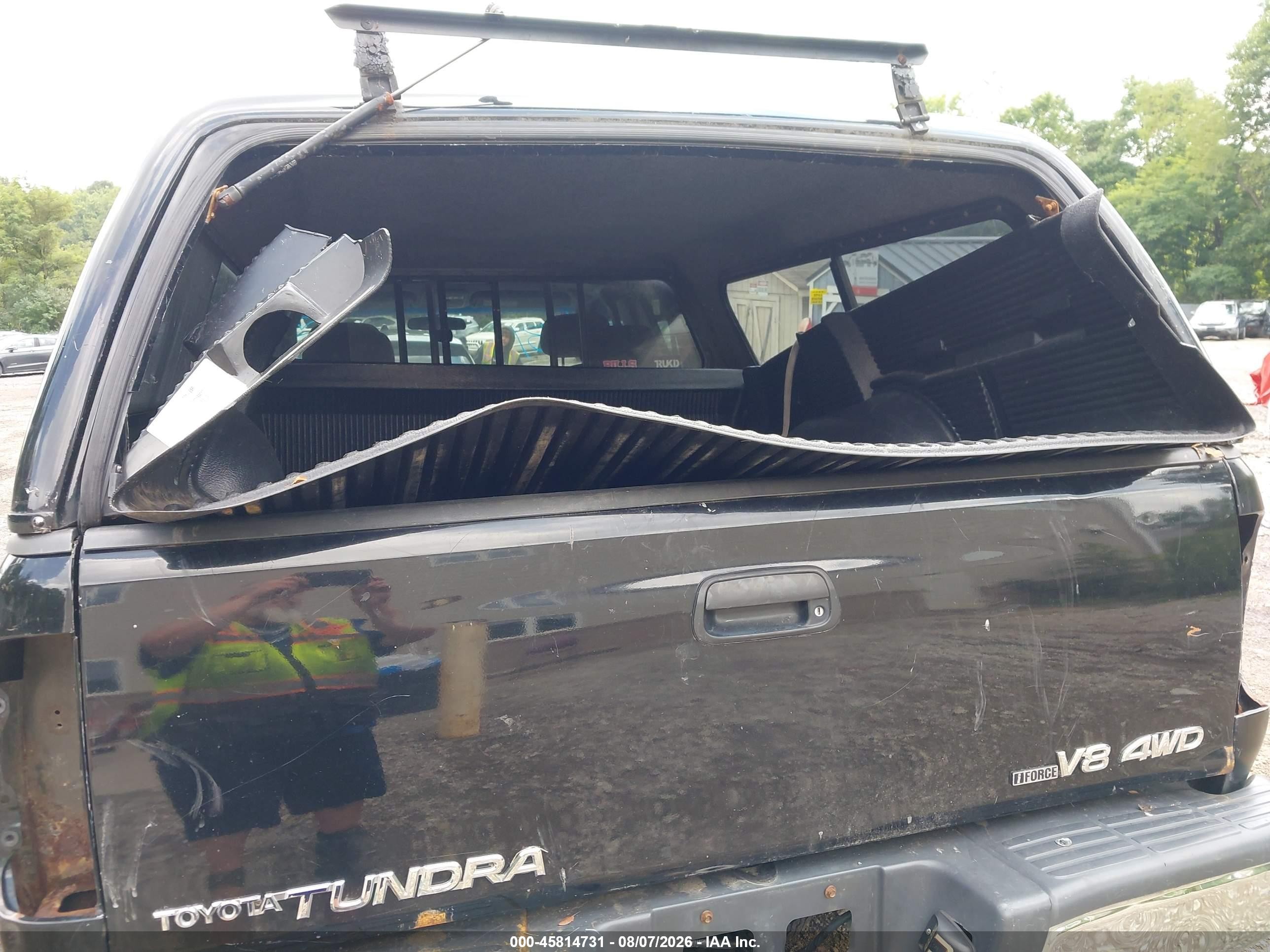 2003 Toyota Tundra Sr5 V8 Black vin: 5TBBT441X3S360753
