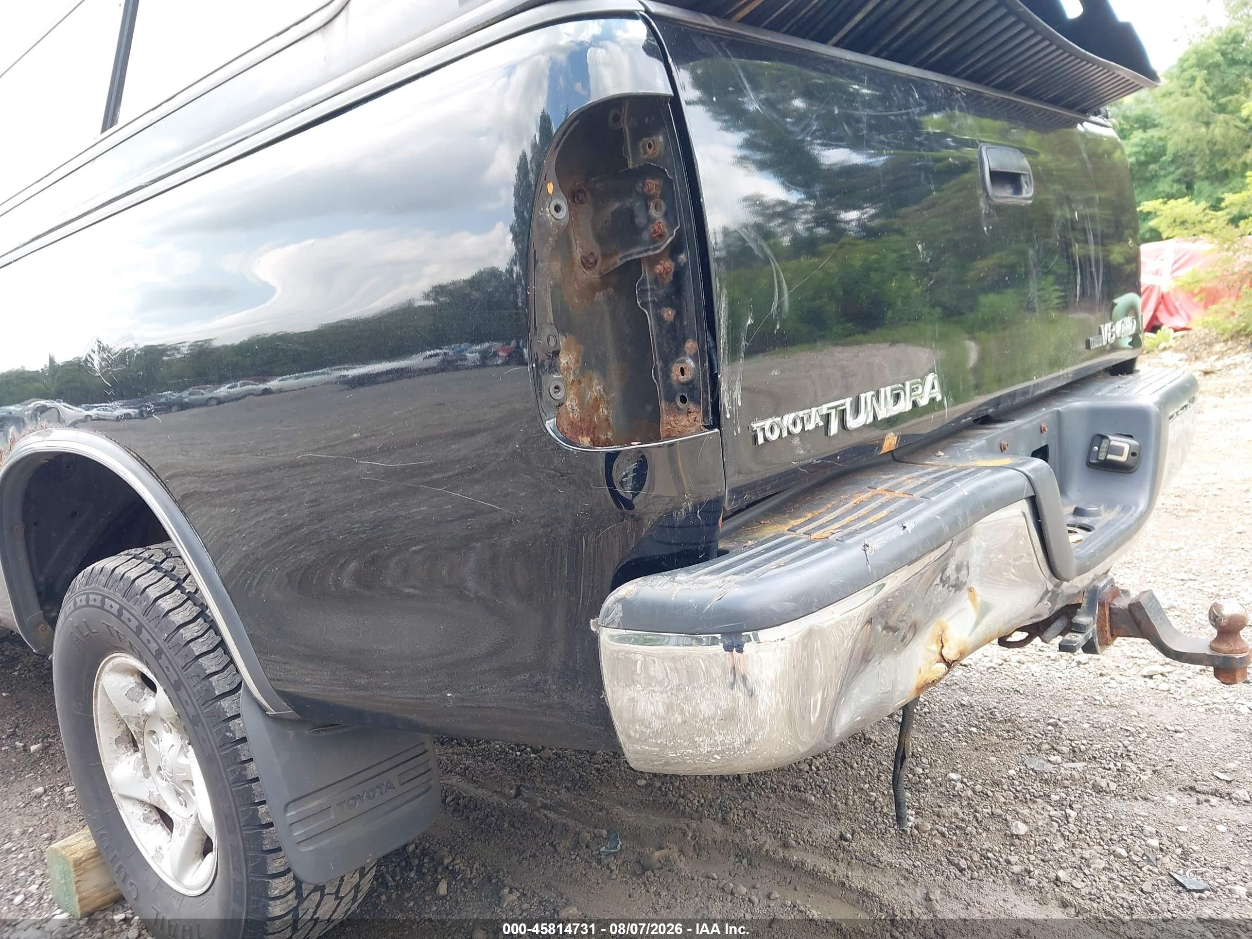 2003 Toyota Tundra Sr5 V8 Black vin: 5TBBT441X3S360753