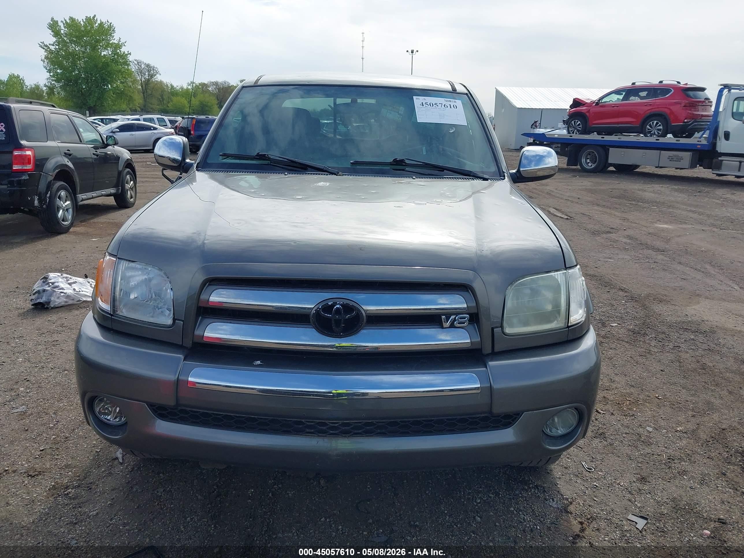 2004 Toyota Tundra Sr5 V8 Серый vin: 5TBBT441X4S441673