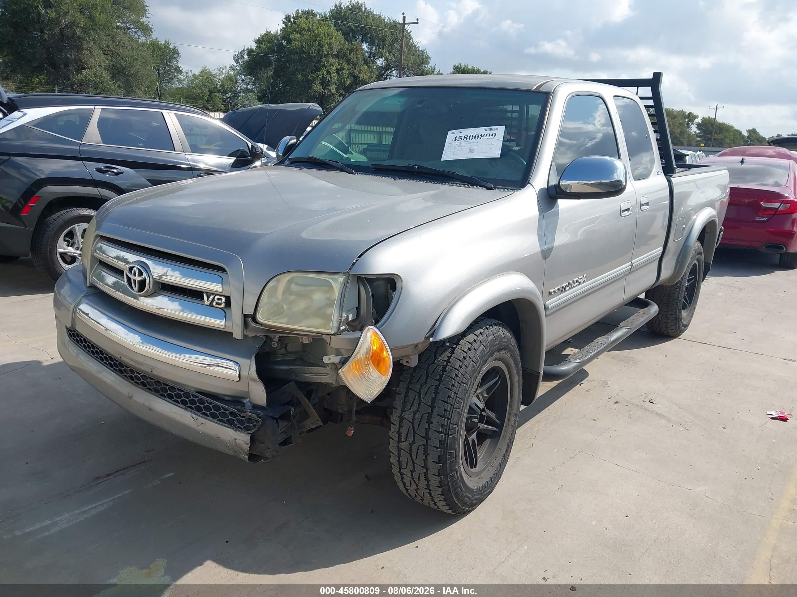 2005 Toyota Tundra Sr5 V8 Silver vin: 5TBBT441X5S466073
