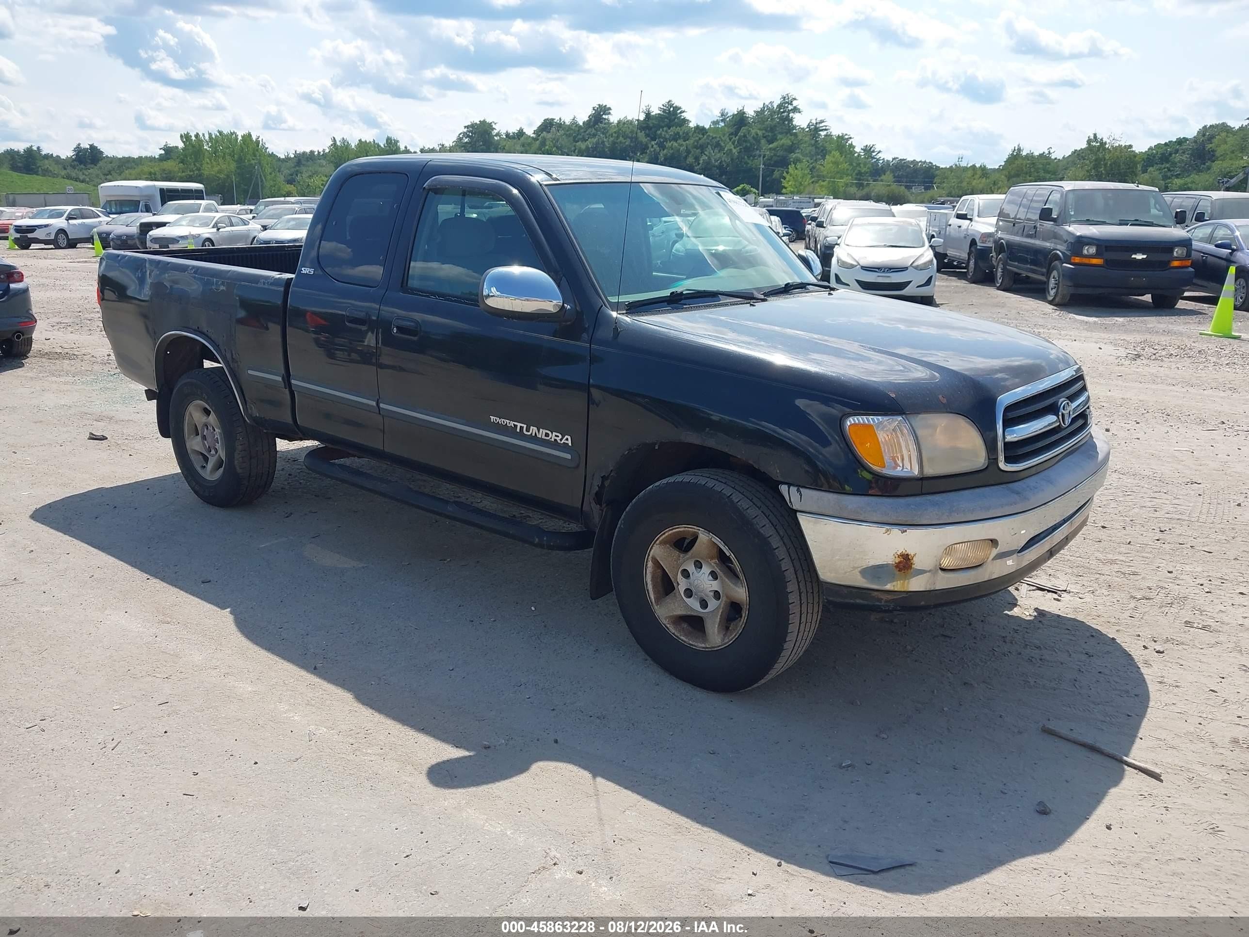 2000 Toyota Tundra Sr5 V8 Black vin: 5TBBT441XYS047368