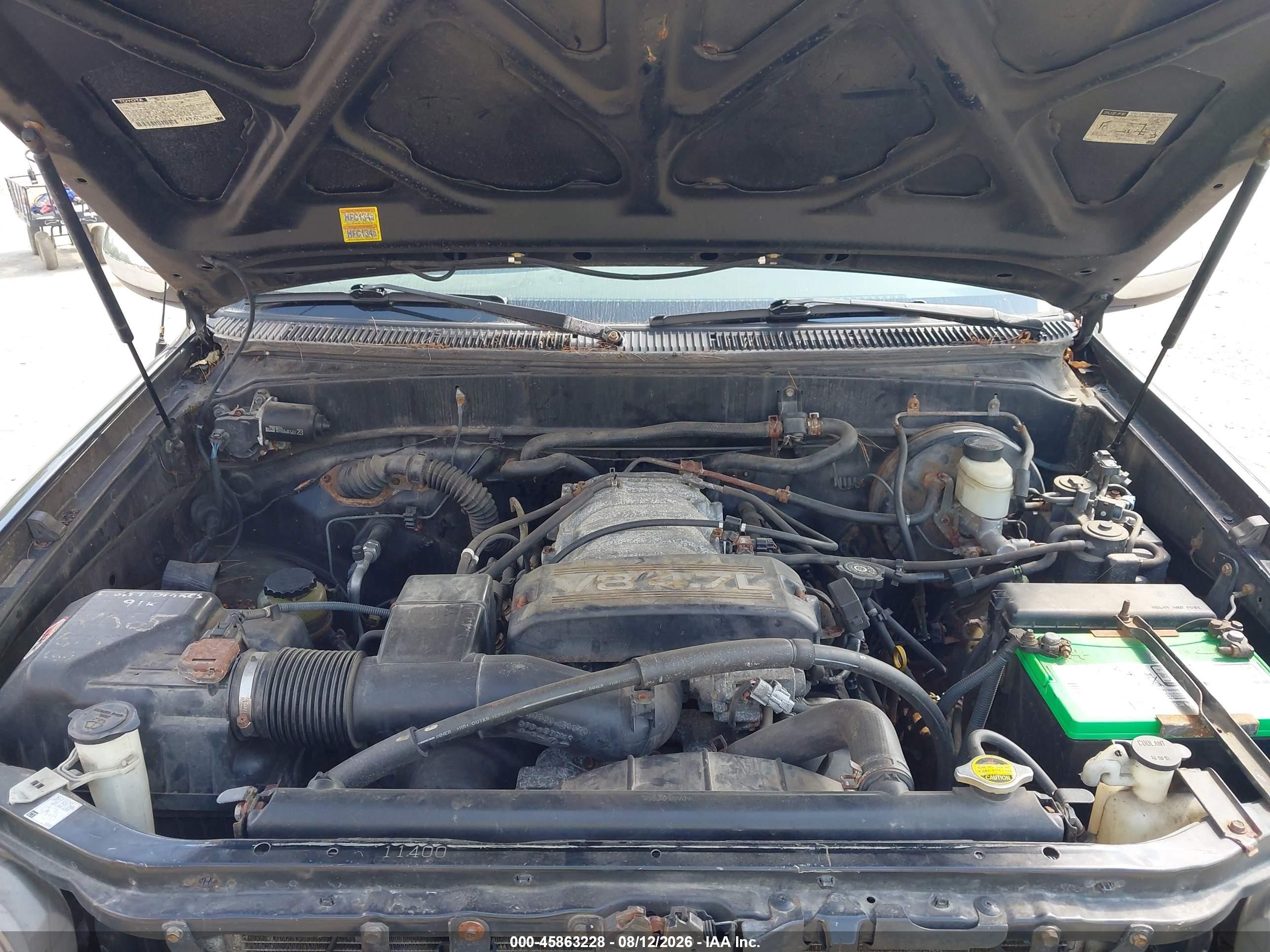 2000 Toyota Tundra Sr5 V8 Black vin: 5TBBT441XYS047368