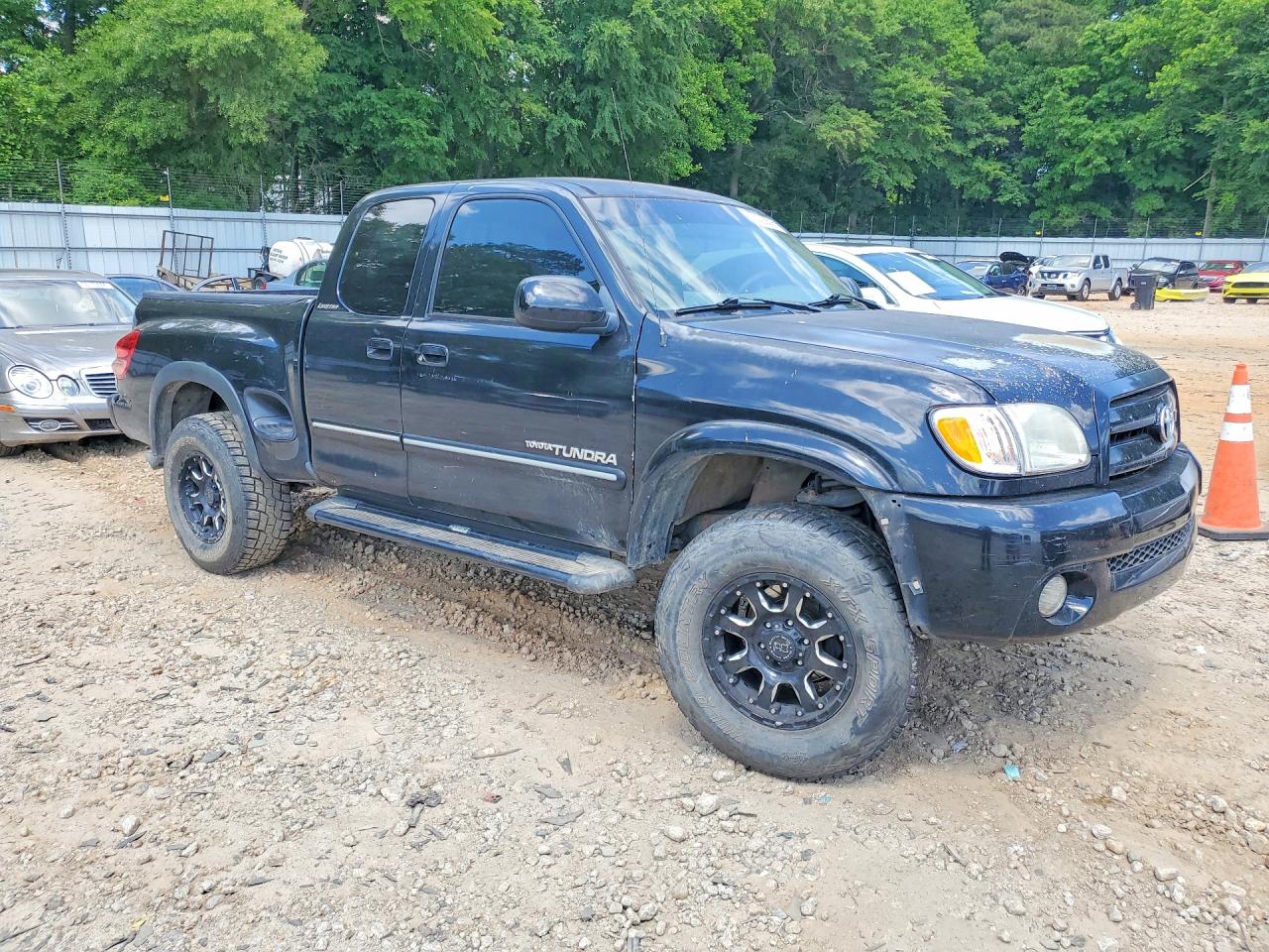 2003 Toyota Tundra Access Cab Limited Black vin: 5TBBT48113S391092