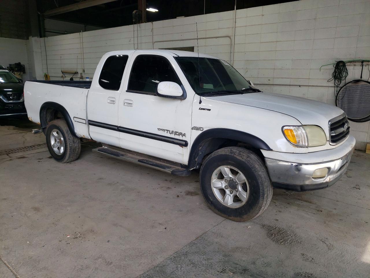 2000 Toyota Tundra Access Cab Limited Белый vin: 5TBBT4812YS088698