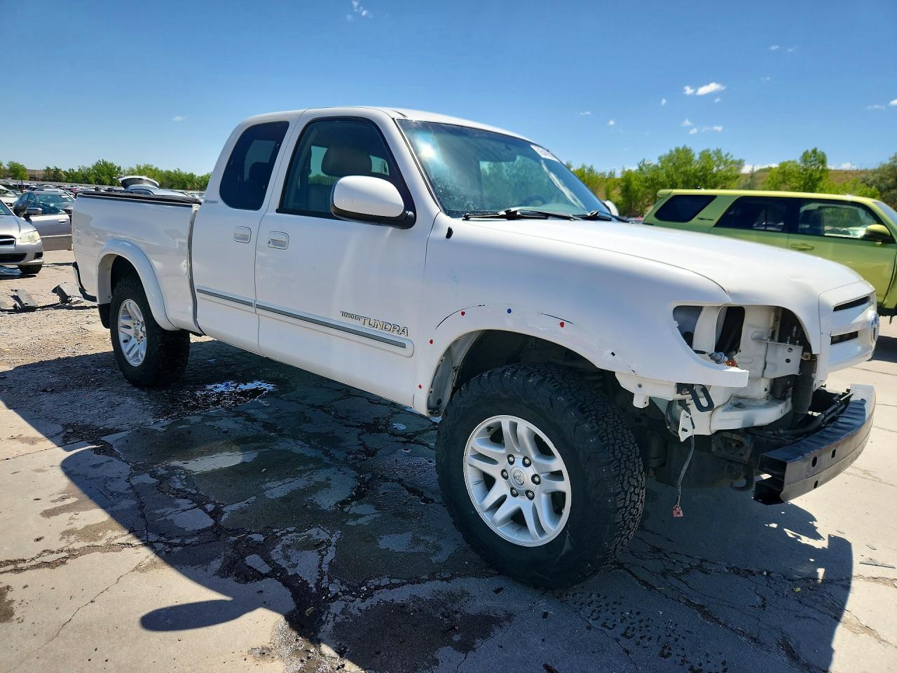 2004 Toyota Tundra Access Cab Limited White vin: 5TBBT48154S441543