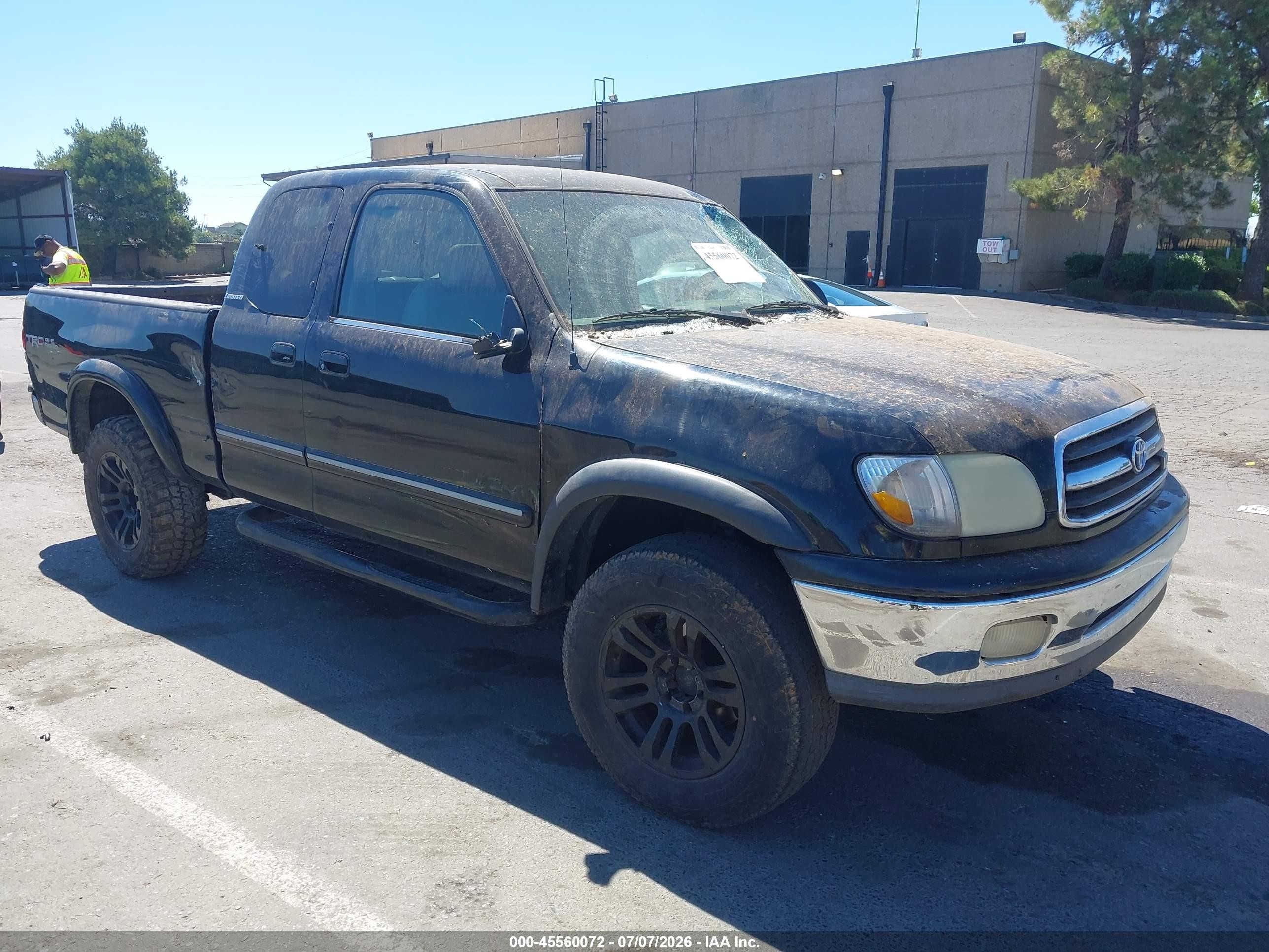 2001 Toyota Tundra Ltd V8 Black vin: 5TBBT48161S152117