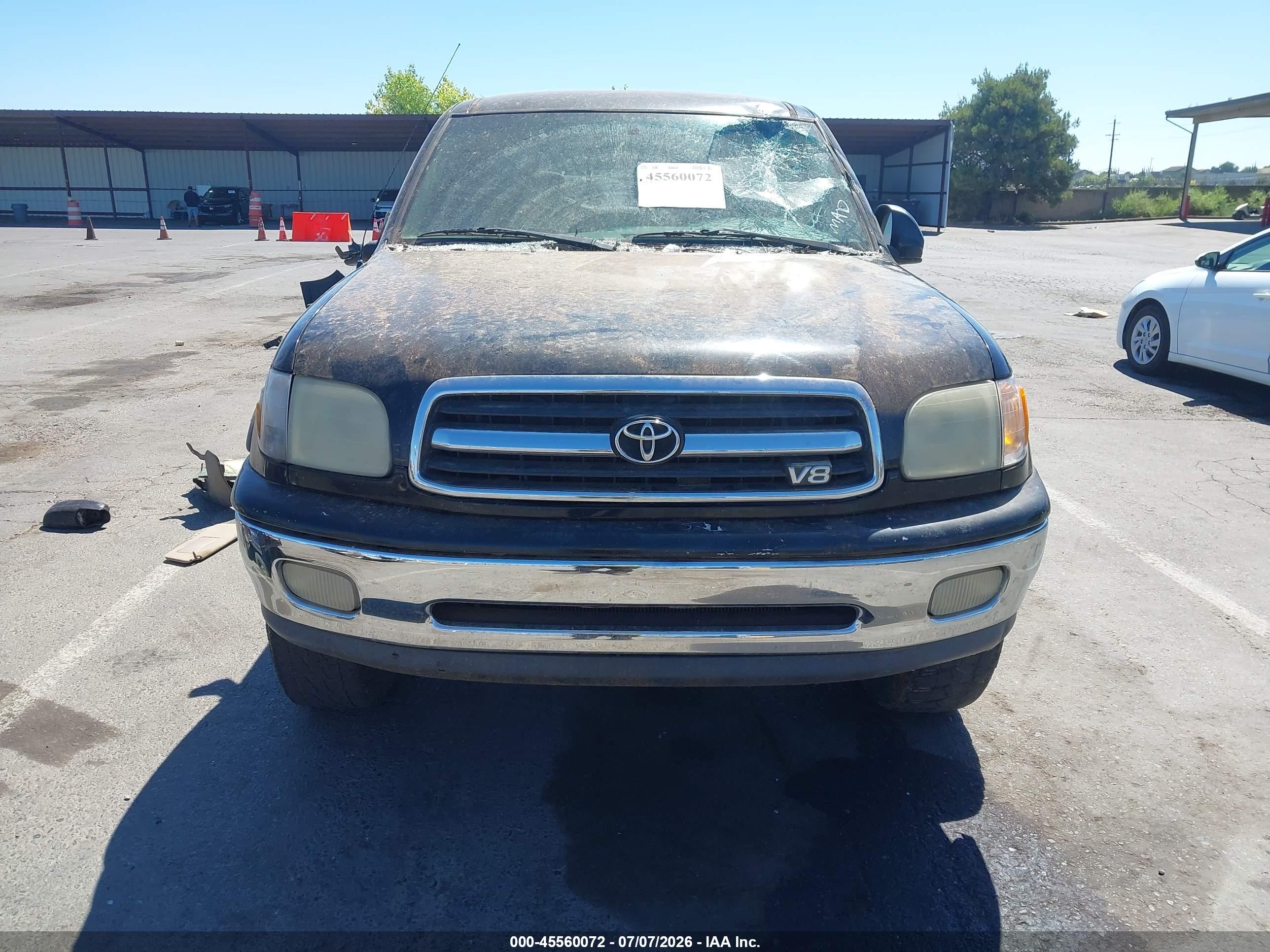 2001 Toyota Tundra Ltd V8 Black vin: 5TBBT48161S152117