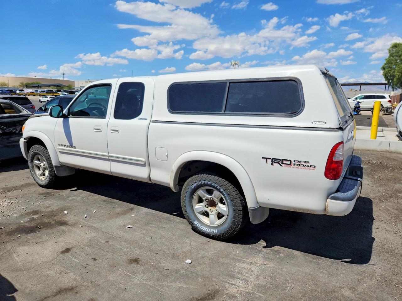 2006 Toyota Tundra Access Cab Limited White vin: 5TBBT48166S477115