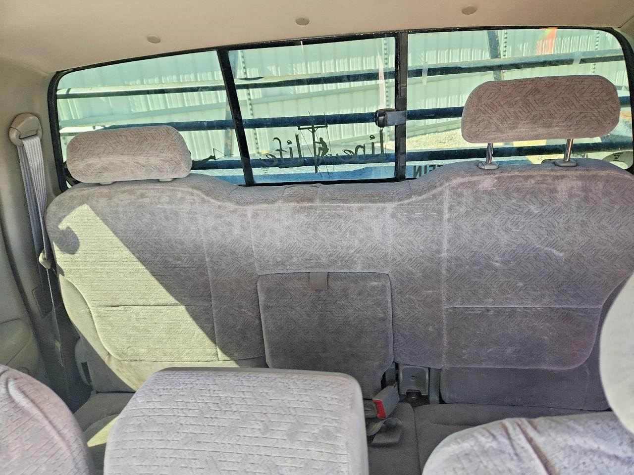 2000 Toyota Tundra Access Cab Limited White vin: 5TBBT4816YS089045