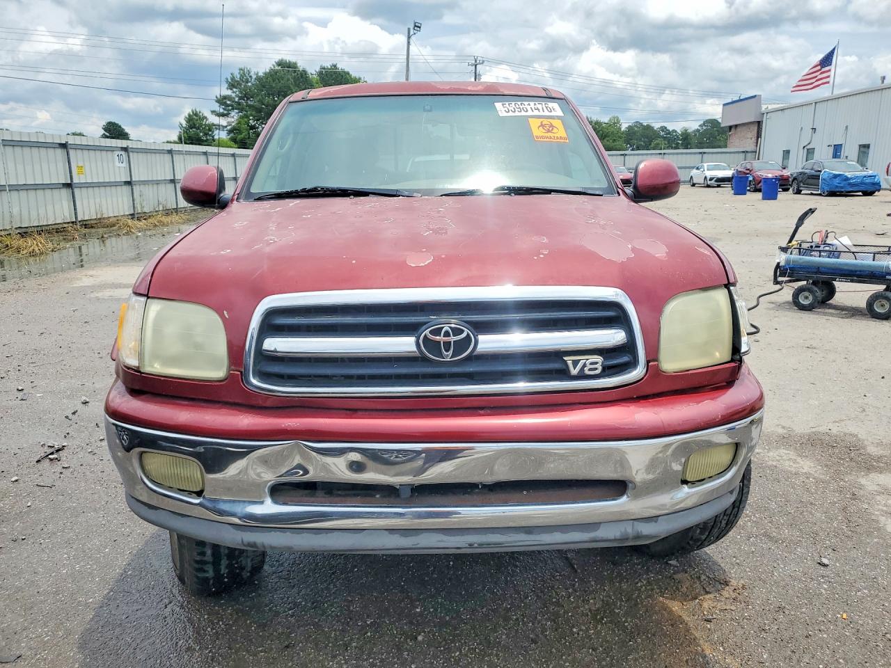 2001 Toyota Tundra Access Cab Limited Burgundy vin: 5TBBT48171S192402
