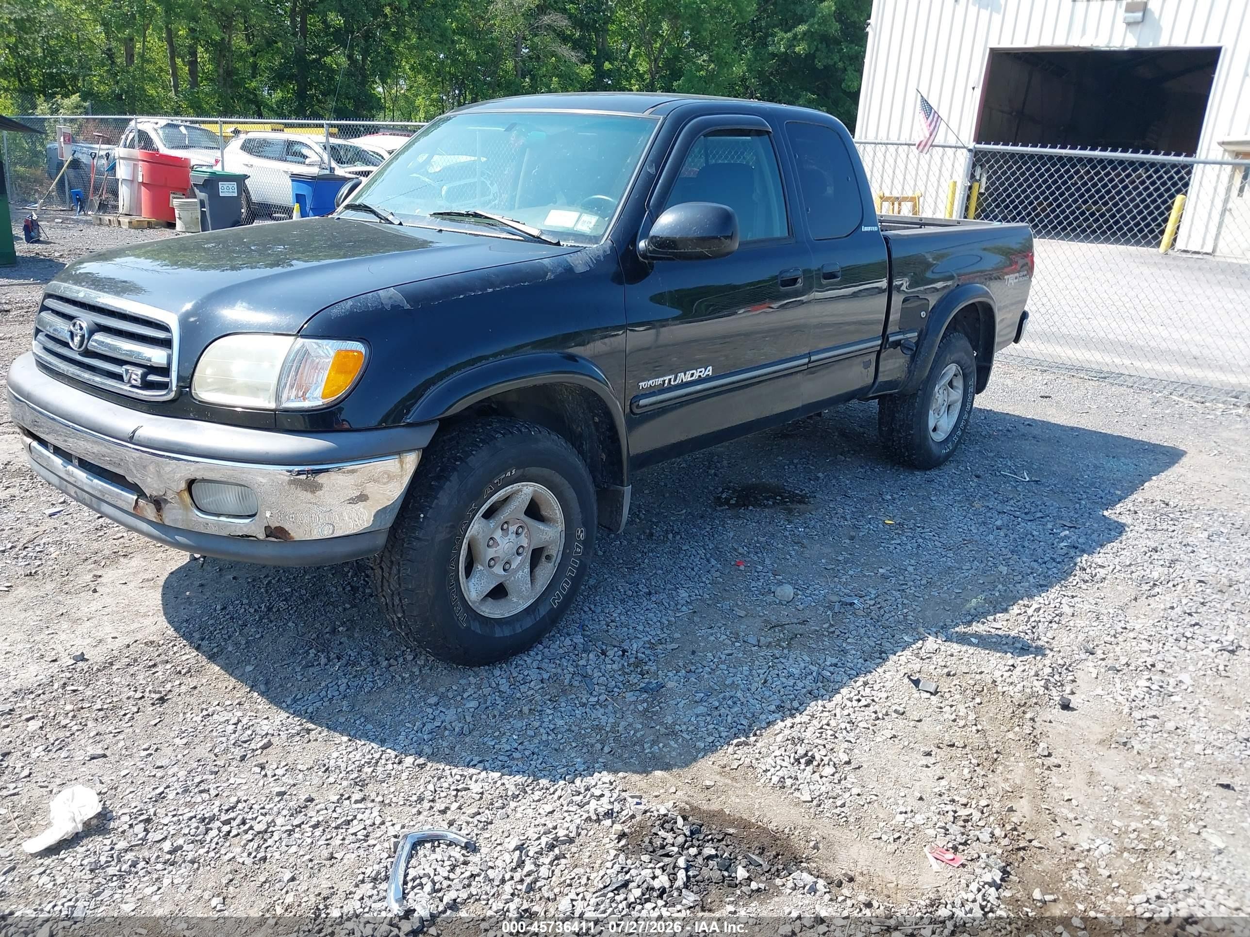 2001 Toyota Tundra Ltd V8 Black vin: 5TBBT48171S210218