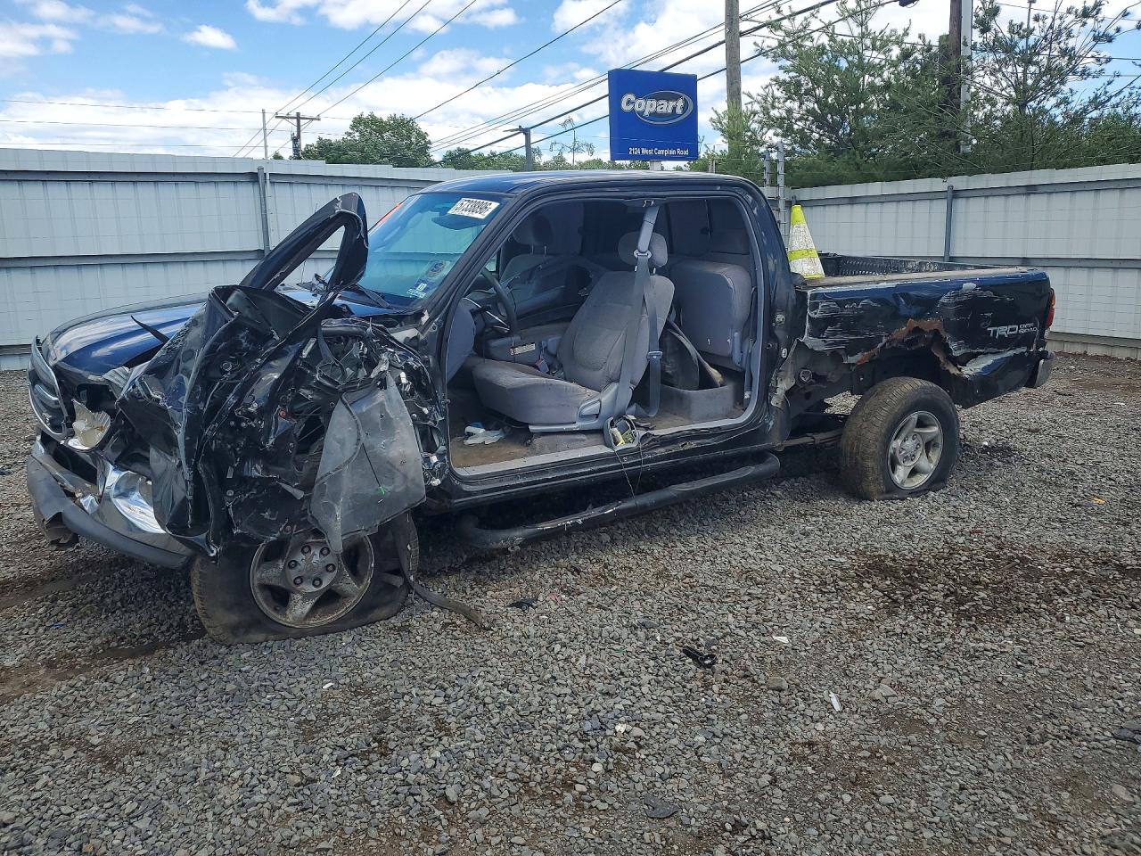 2000 Toyota Tundra Access Cab Limited Black vin: 5TBBT4818YS055754