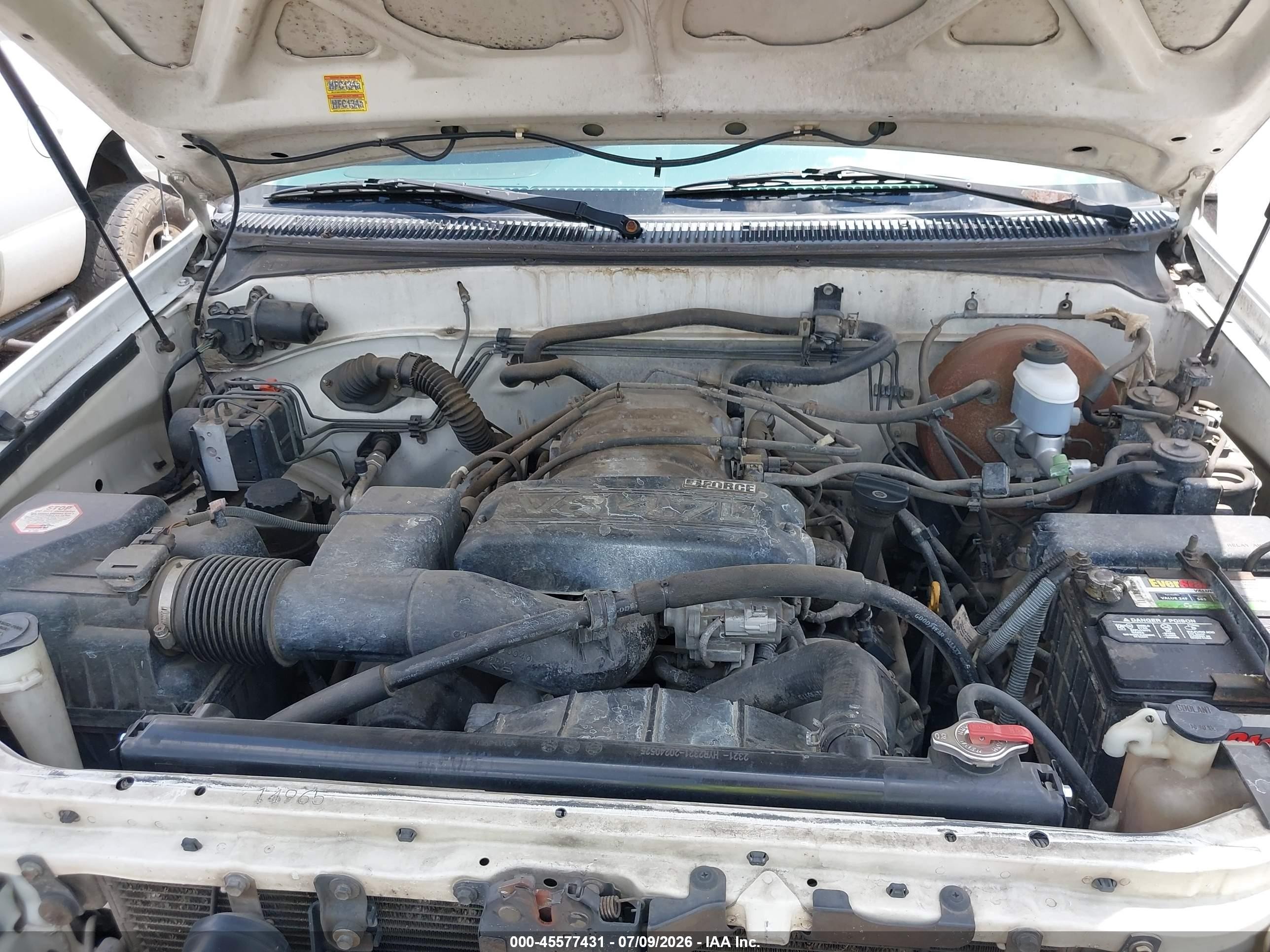 2002 Toyota Tundra Ltd V8 Белый vin: 5TBBT481X2S325364