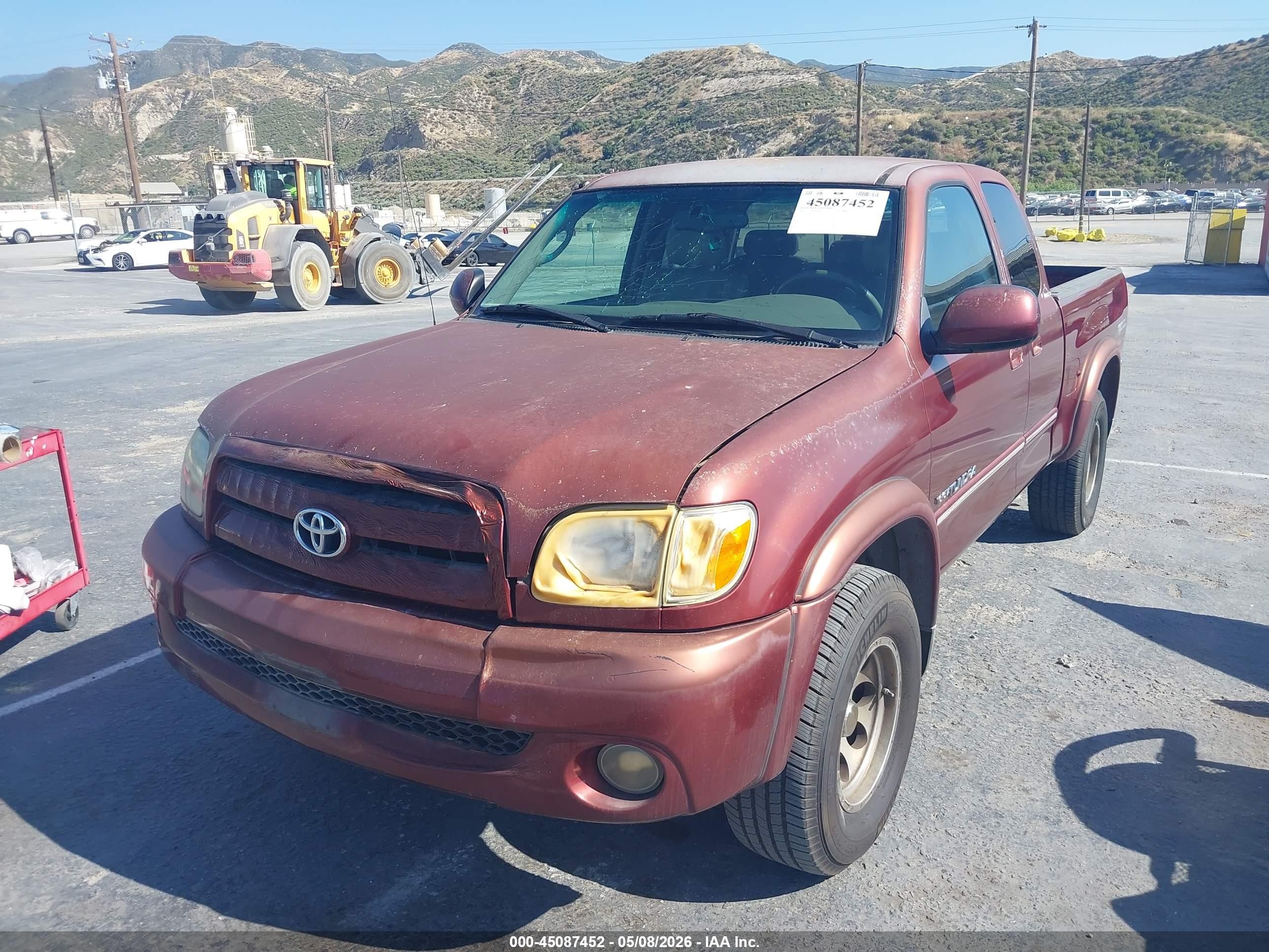 2005 Toyota Tundra Limited V8 Red vin: 5TBBT481X5S459215
