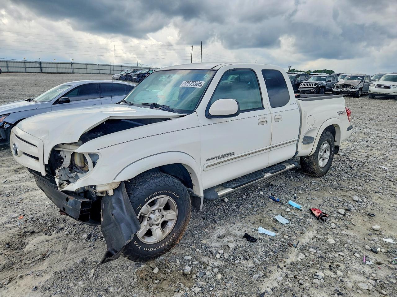 2005 Toyota Tundra Access Cab Limited White vin: 5TBBT481X5S470537