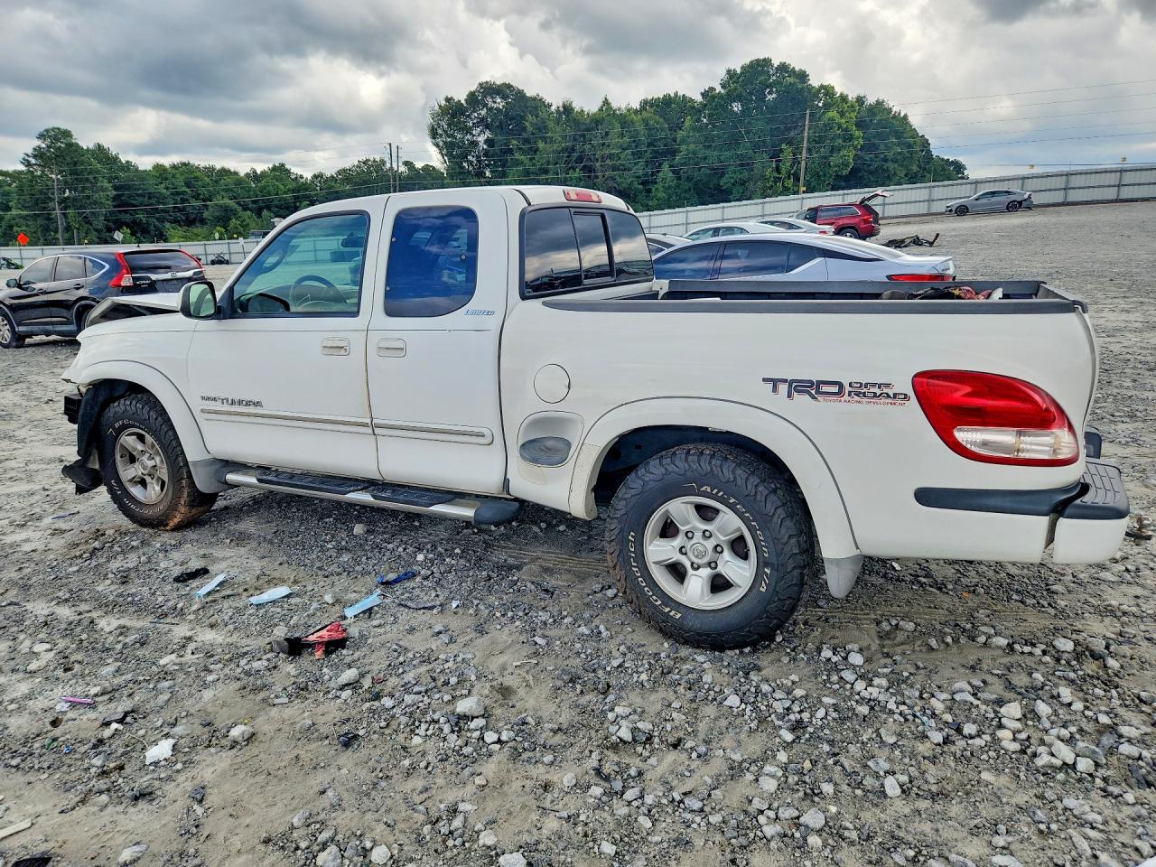 2005 Toyota Tundra Access Cab Limited White vin: 5TBBT481X5S470537